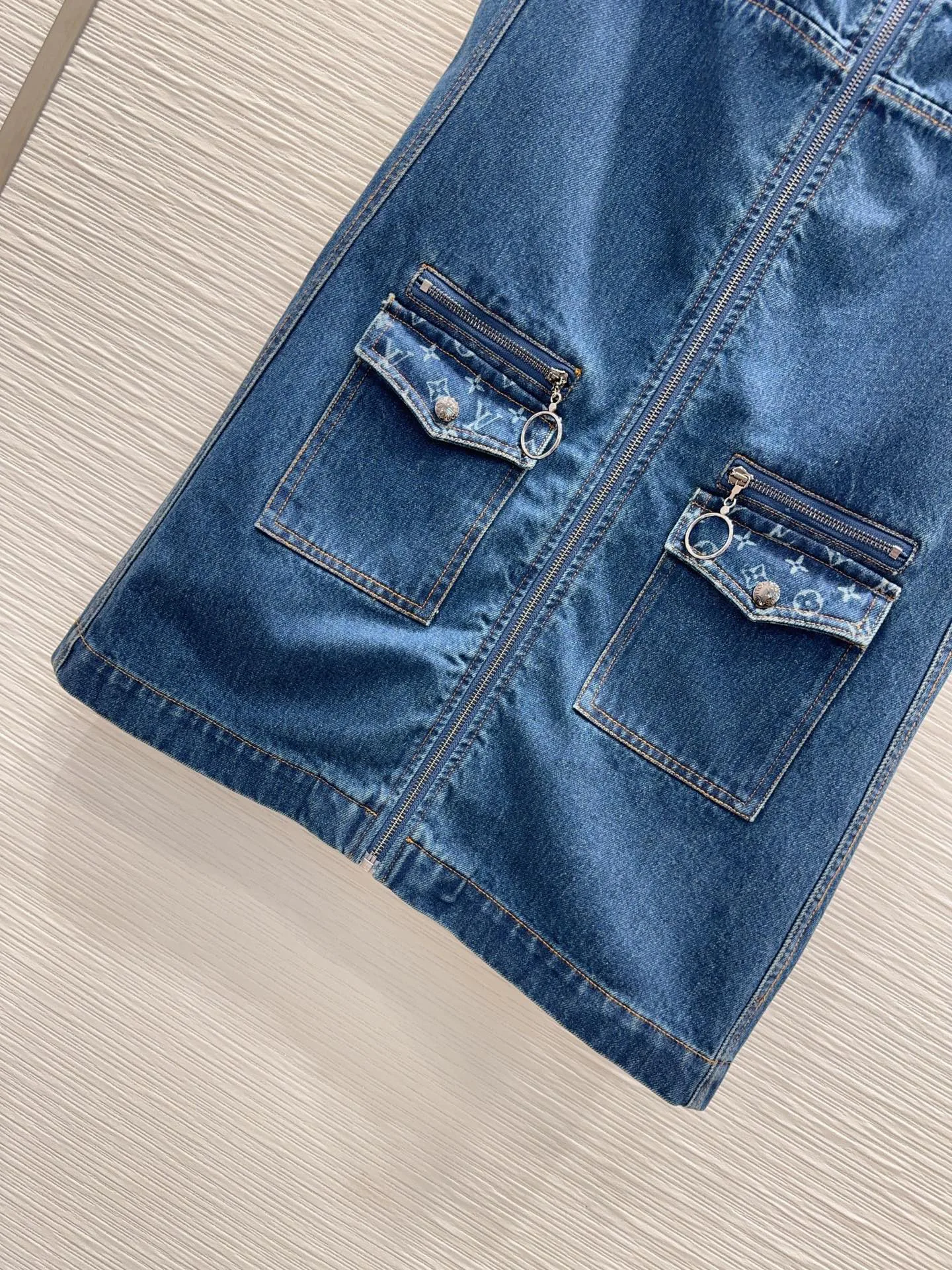 Платья Женские Louis Vuitton 11484559