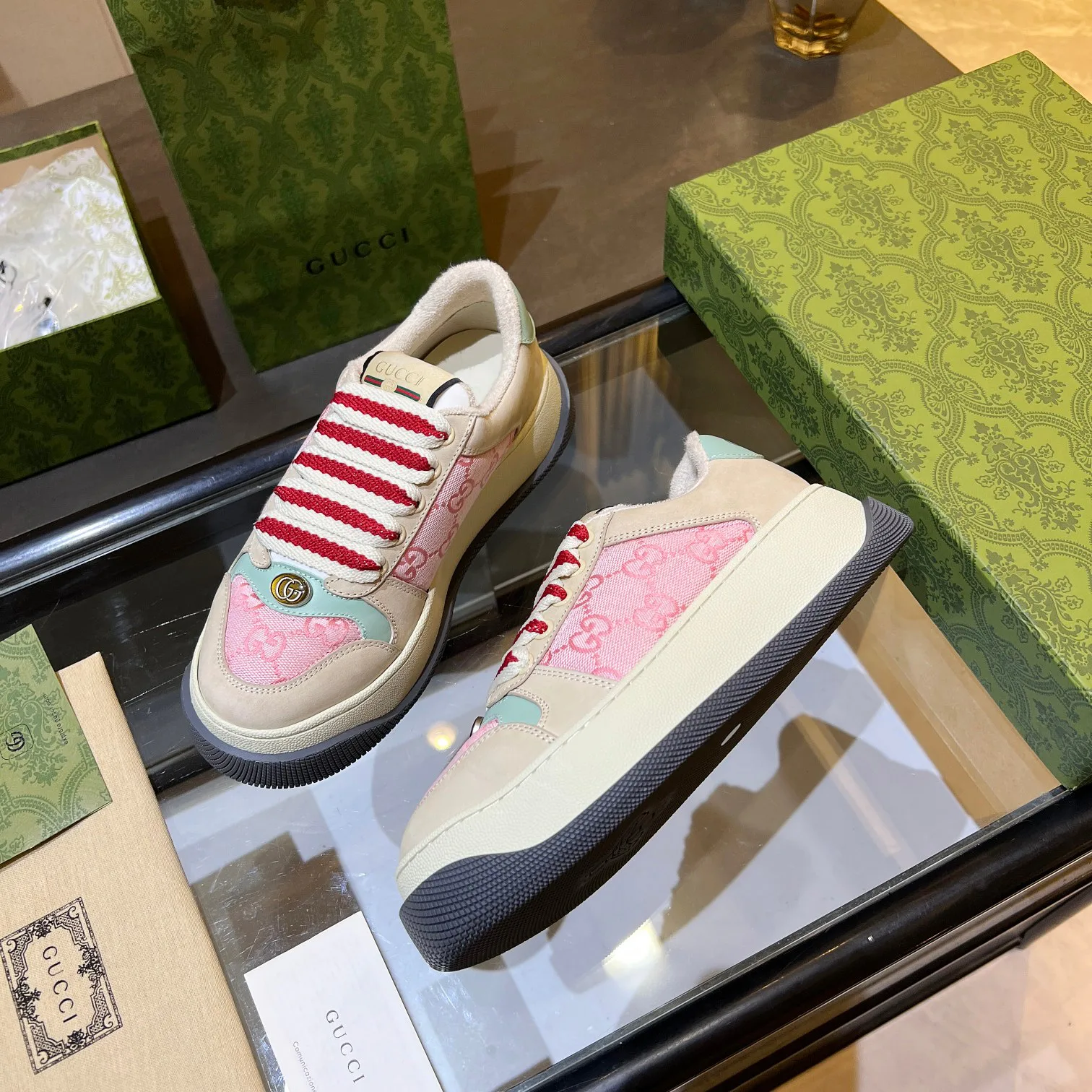 Кроссовки Женские Gucci 17955442