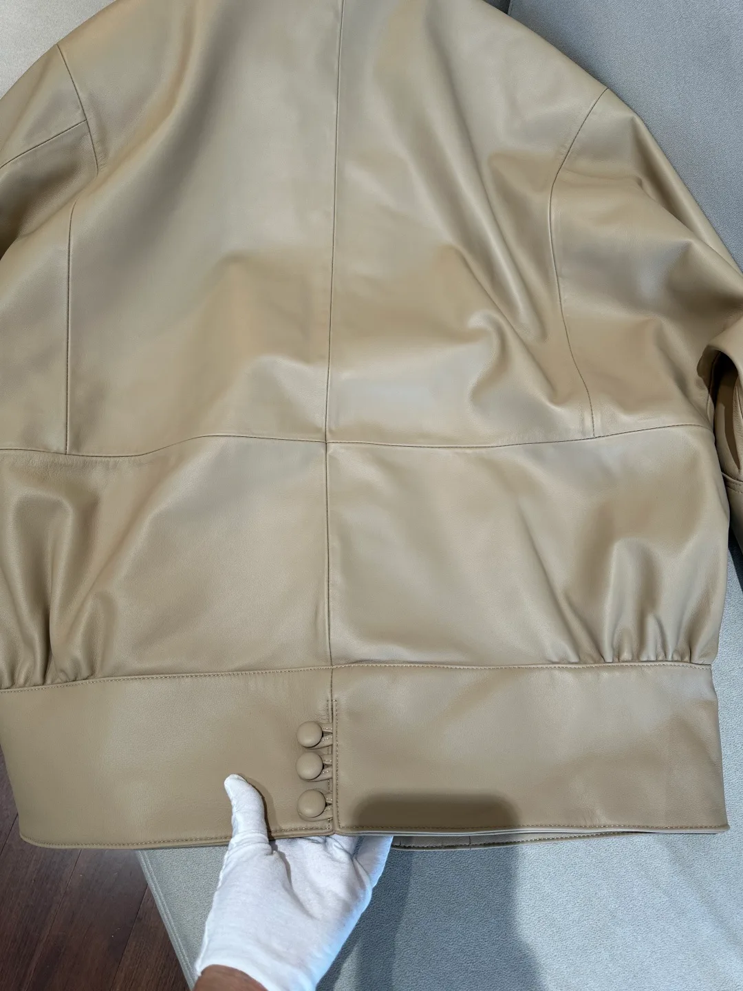 Кожаные Куртки И Дублёнки Женские Saint Laurent 18563080
