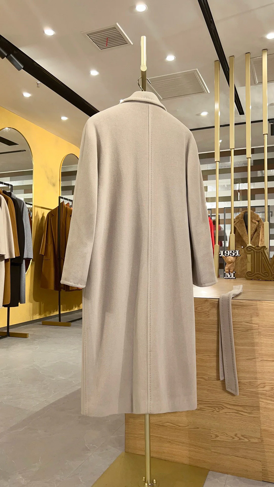 Пальто Женские Max Mara 1750396