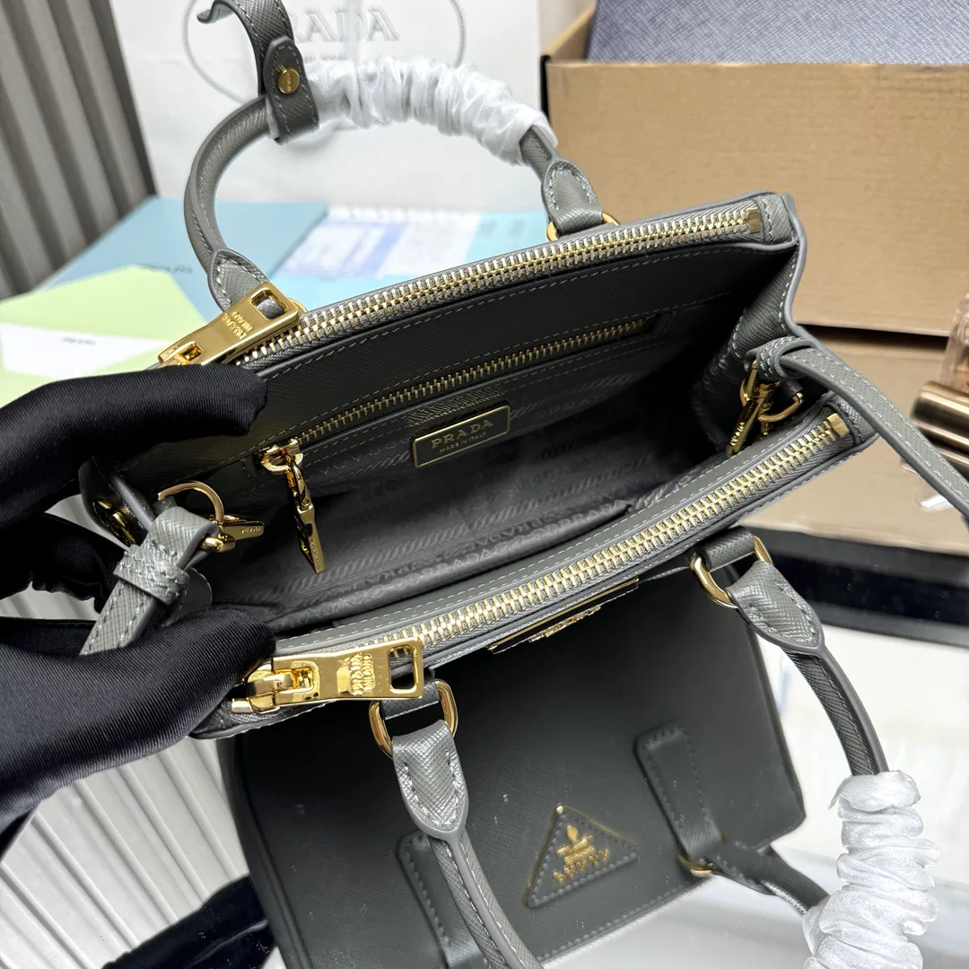 Сумки На Ремне Женские Prada 549678
