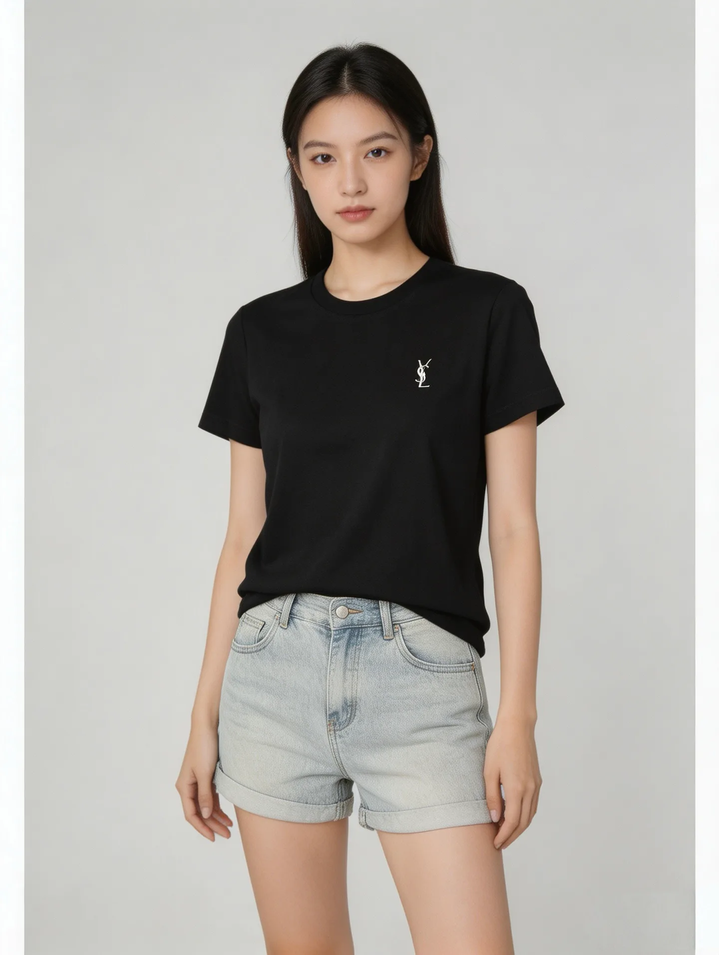 Футболки Женские Saint Laurent 11513350