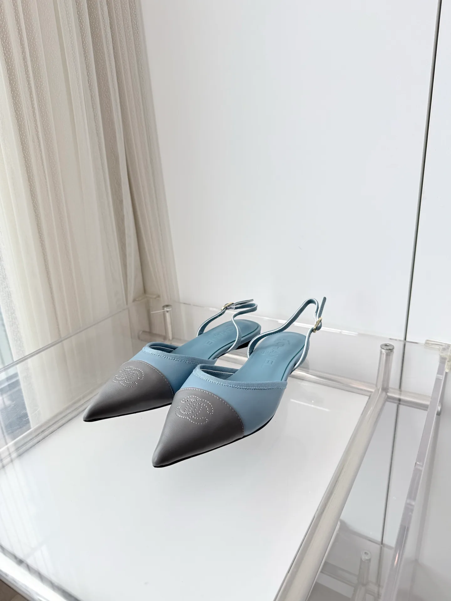 Босоножки Женские Chanel 10789679