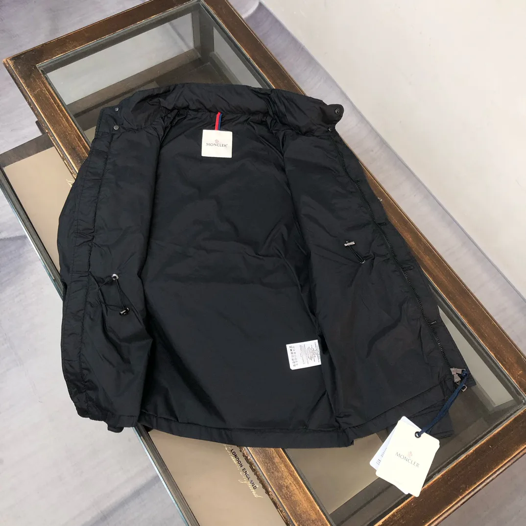 Куртки И Пуховики Мужские Moncler 17286020