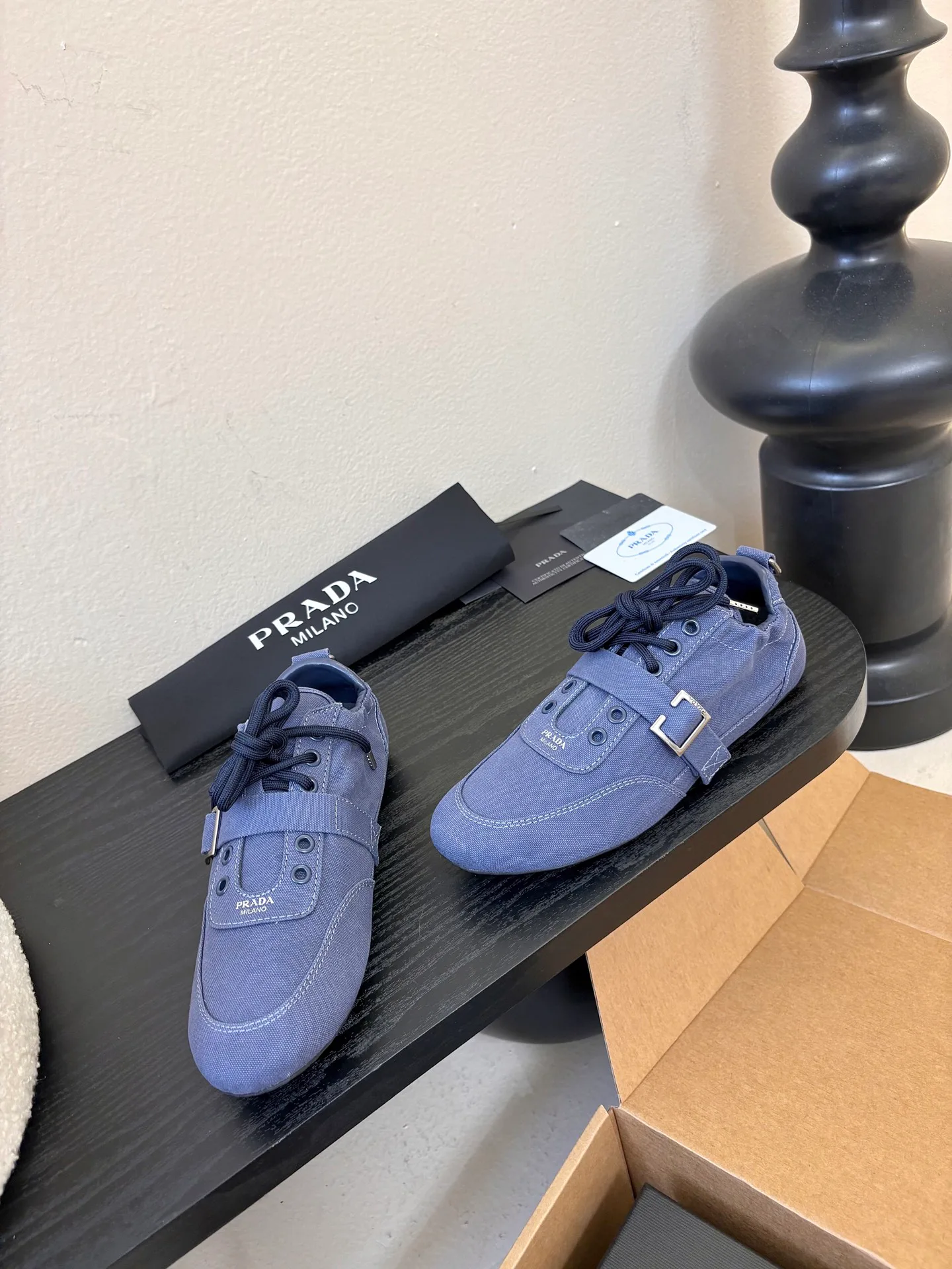 Кроссовки Женские Prada 664711