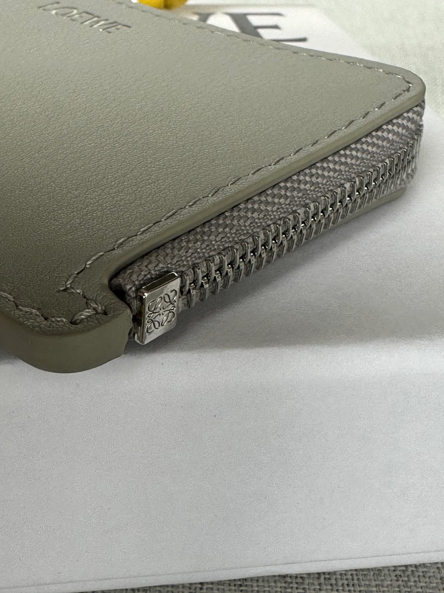 Клатчи Женские Loewe 11675816