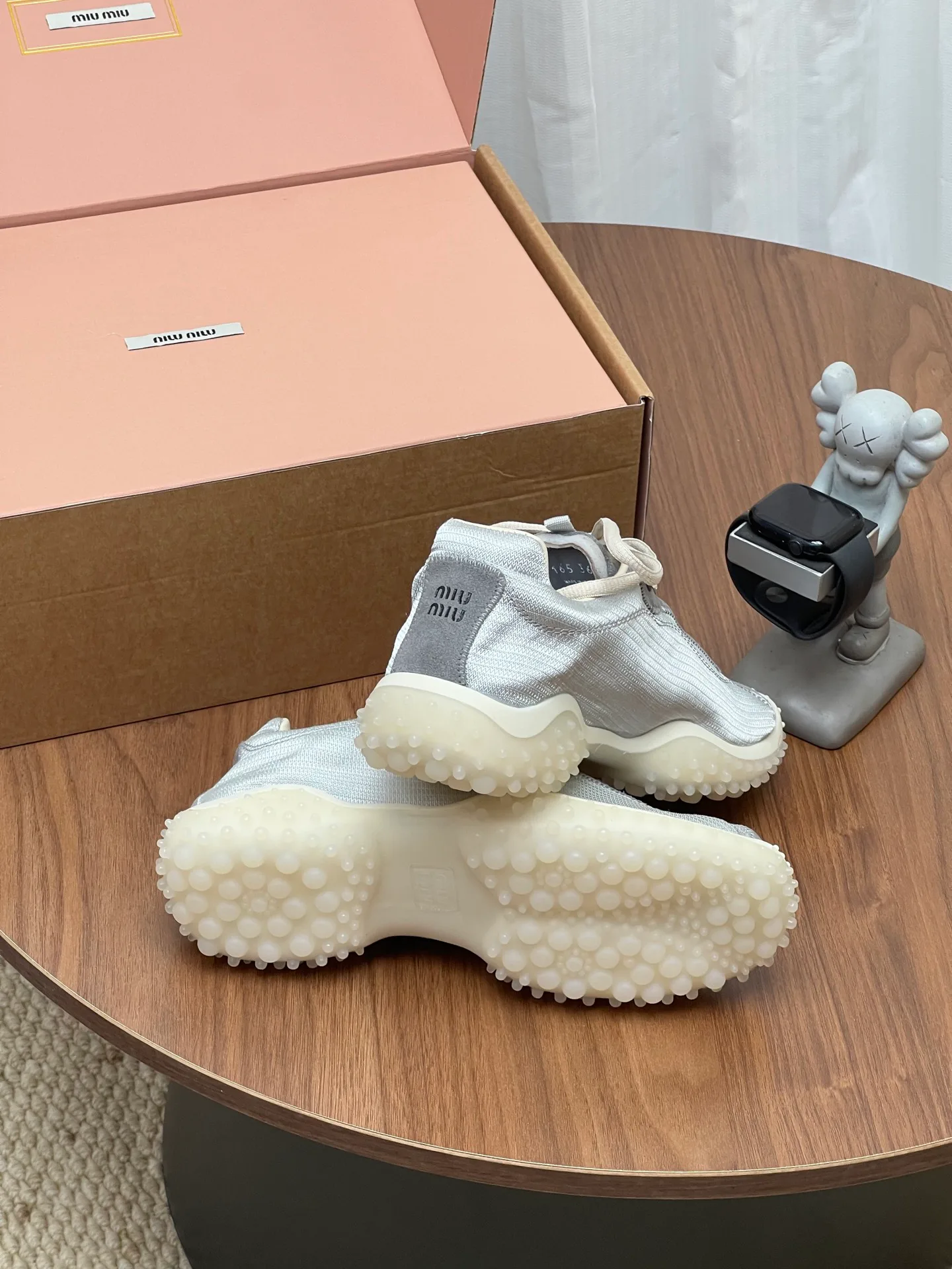 Кроссовки Женские Miu Miu 17787092