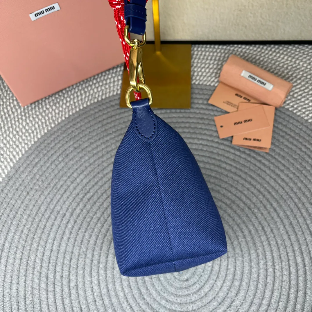 Сумки На Ремне Женские Miu Miu 143840