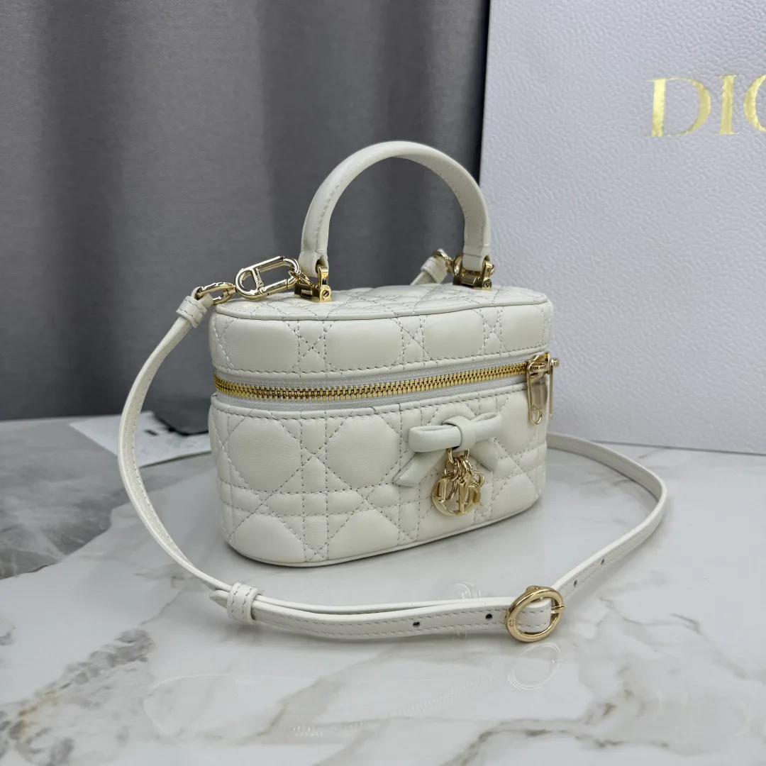 Классические Сумки Женские Christian Dior 11669096