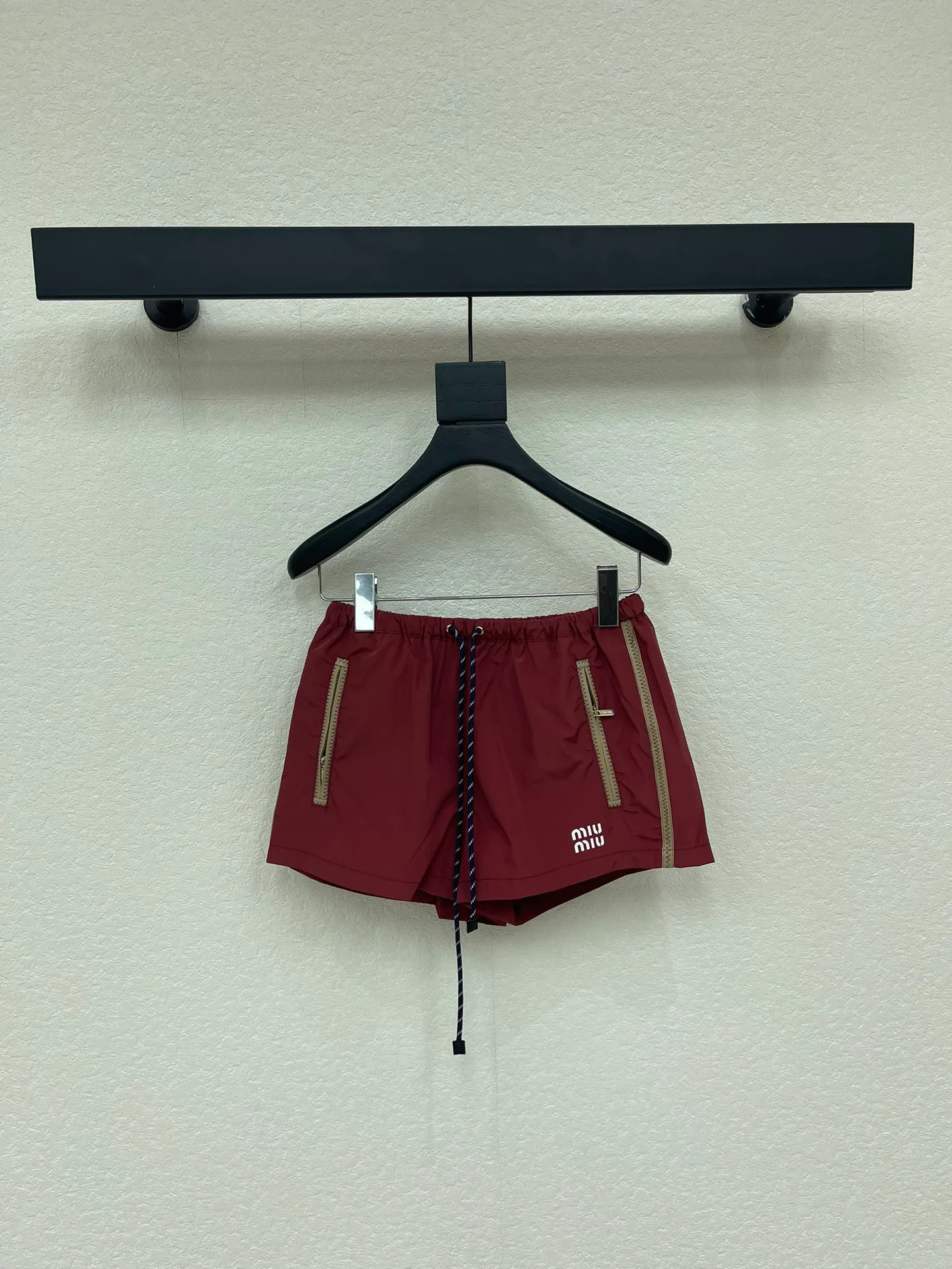 Шорты Женские Miu Miu 10537806