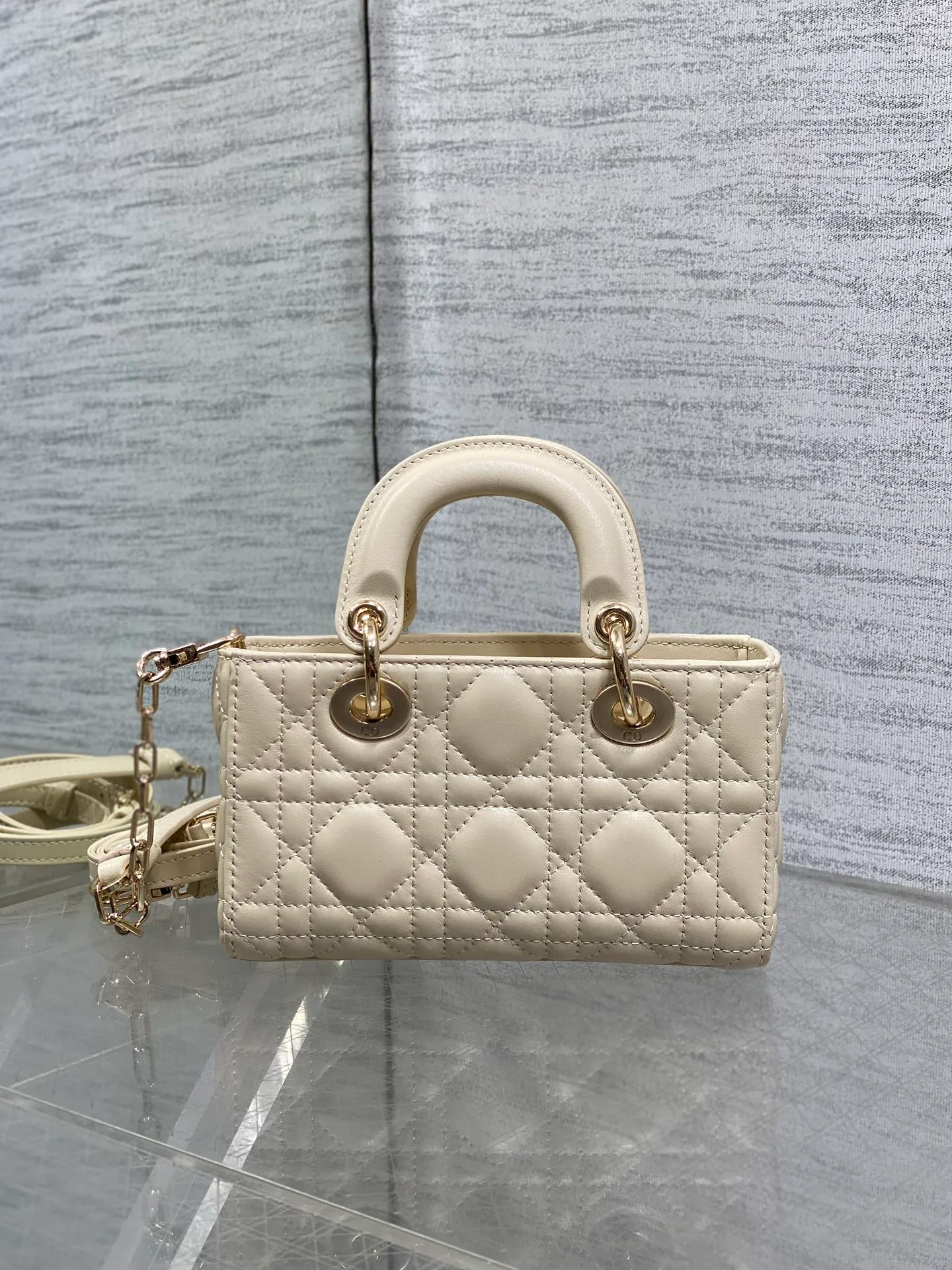 Классические Сумки Женские Christian Dior 12242728