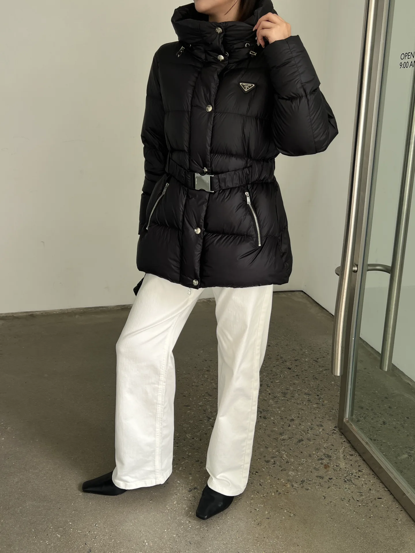 Куртки И Пуховики Женские Prada 18767787