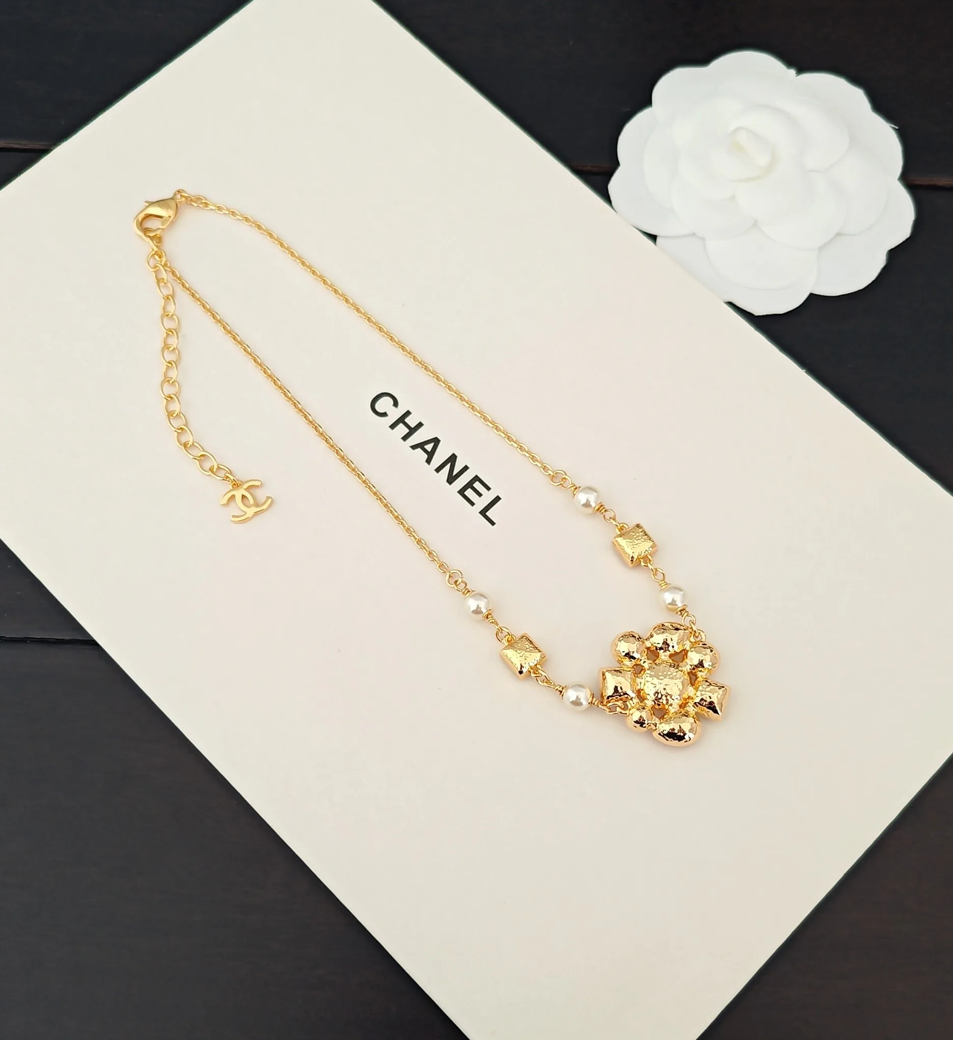 Бижутерия Chanel 648675