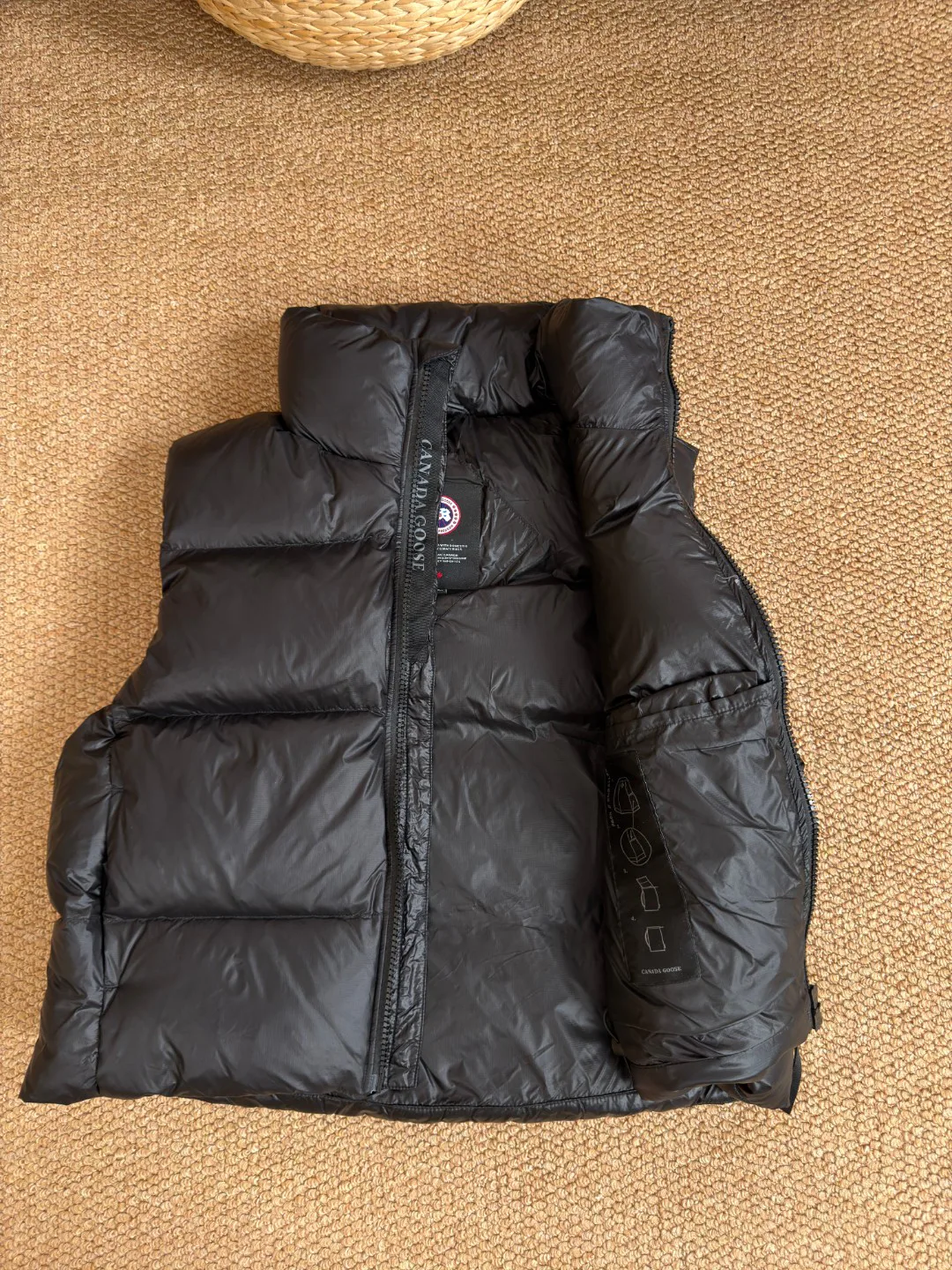 Жилеты Женские Canada Goose 18336858
