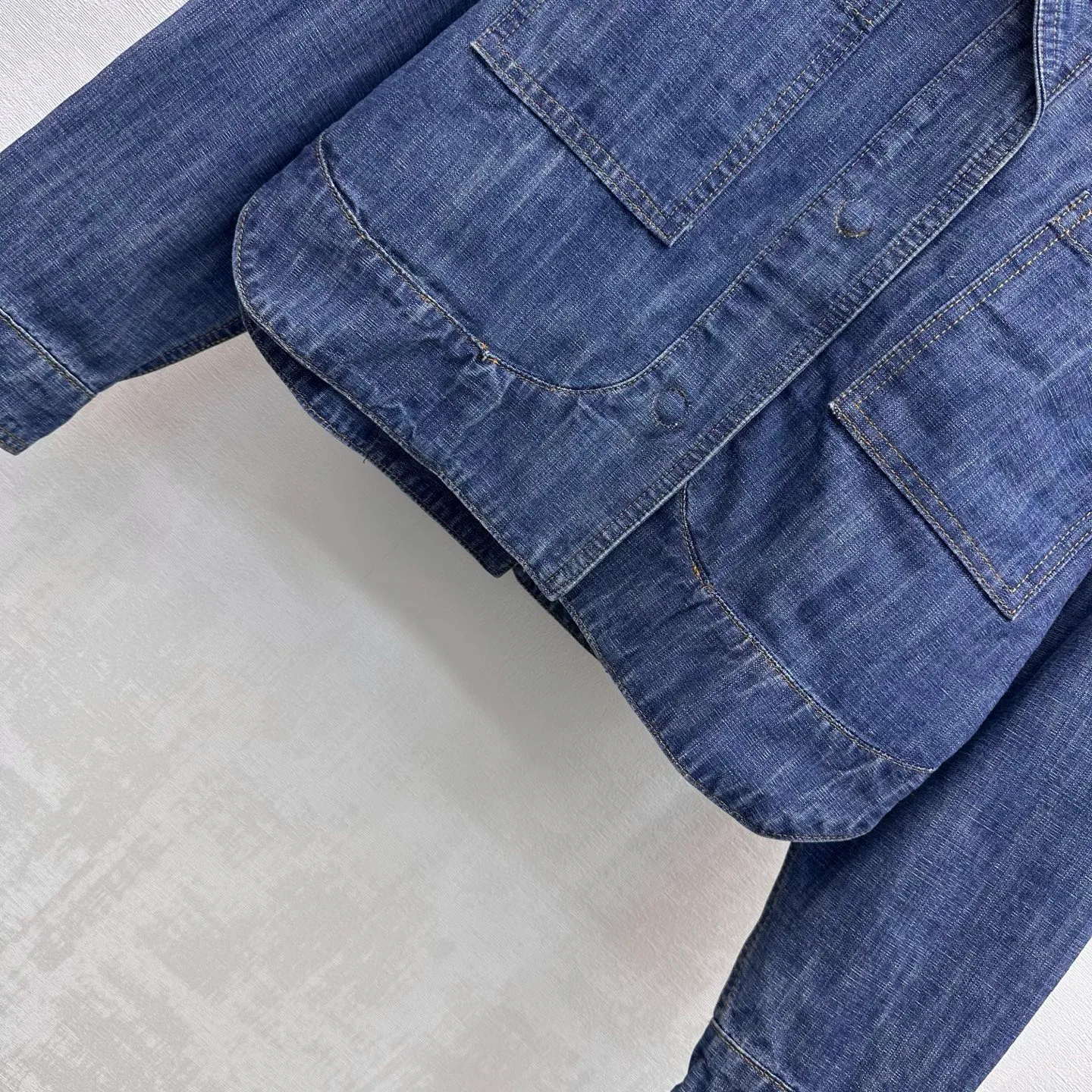 Куртки И Пуховики Женские Fendi 18279164
