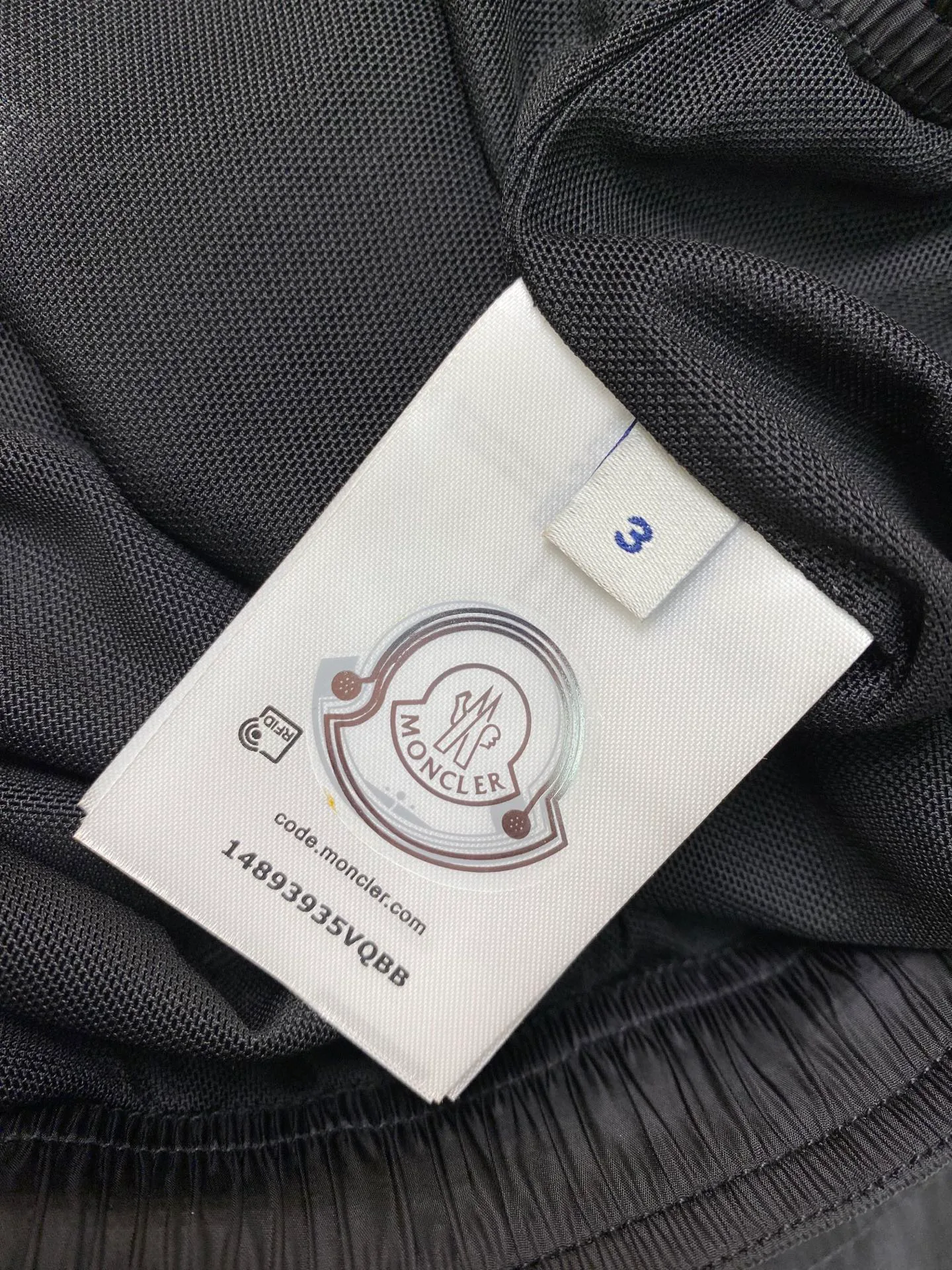 Шорты Мужские Moncler 12434057