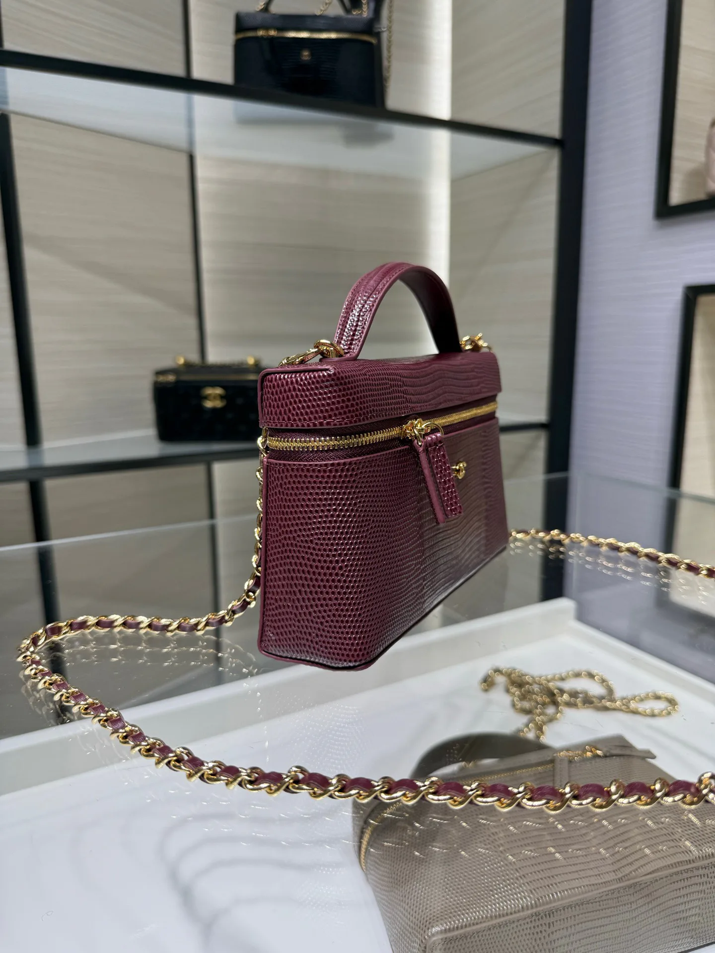Классические Сумки Женские Chanel 17827290