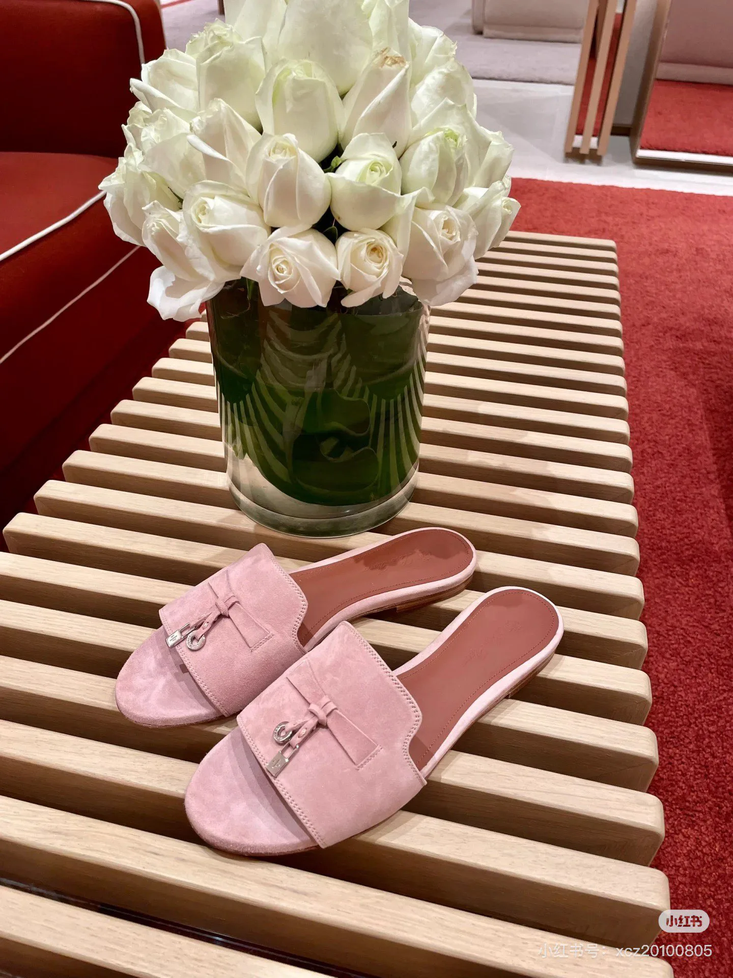 Шлепанцы Женские Loro Piana 25984