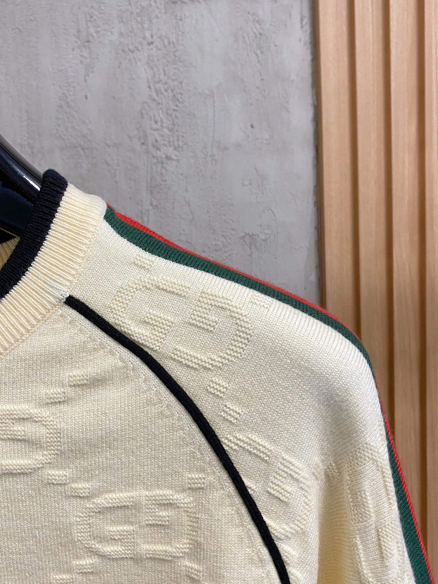 Джемперы И Свитеры Мужские Gucci 658247