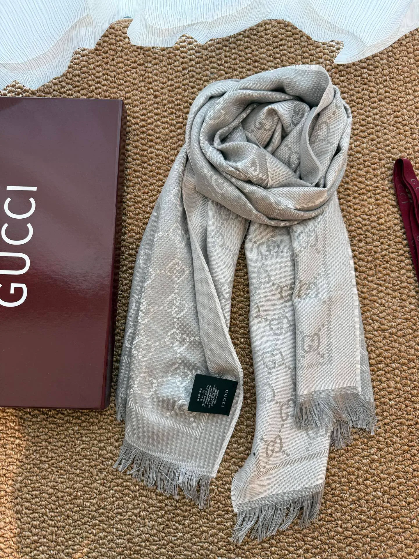 Шарфы Gucci 18002730