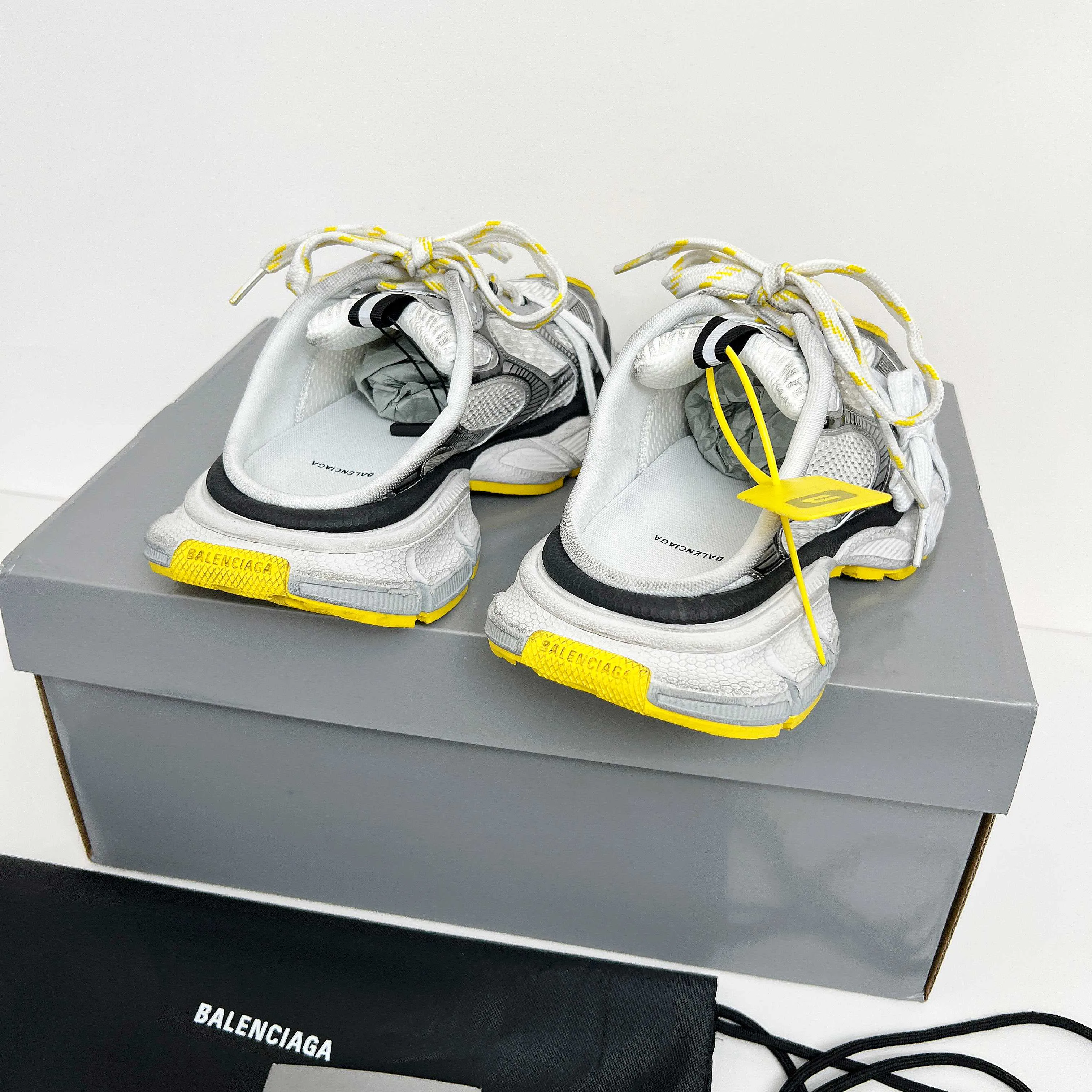 Кроссовки Женские Balenciaga 6428111