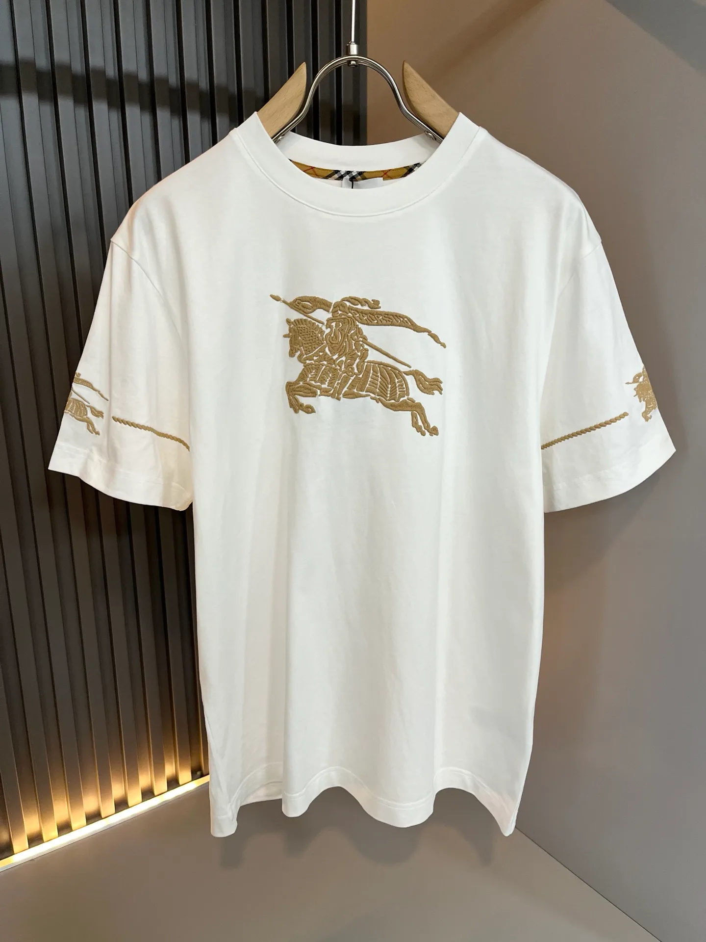 Футболки Женские Burberry 11361209