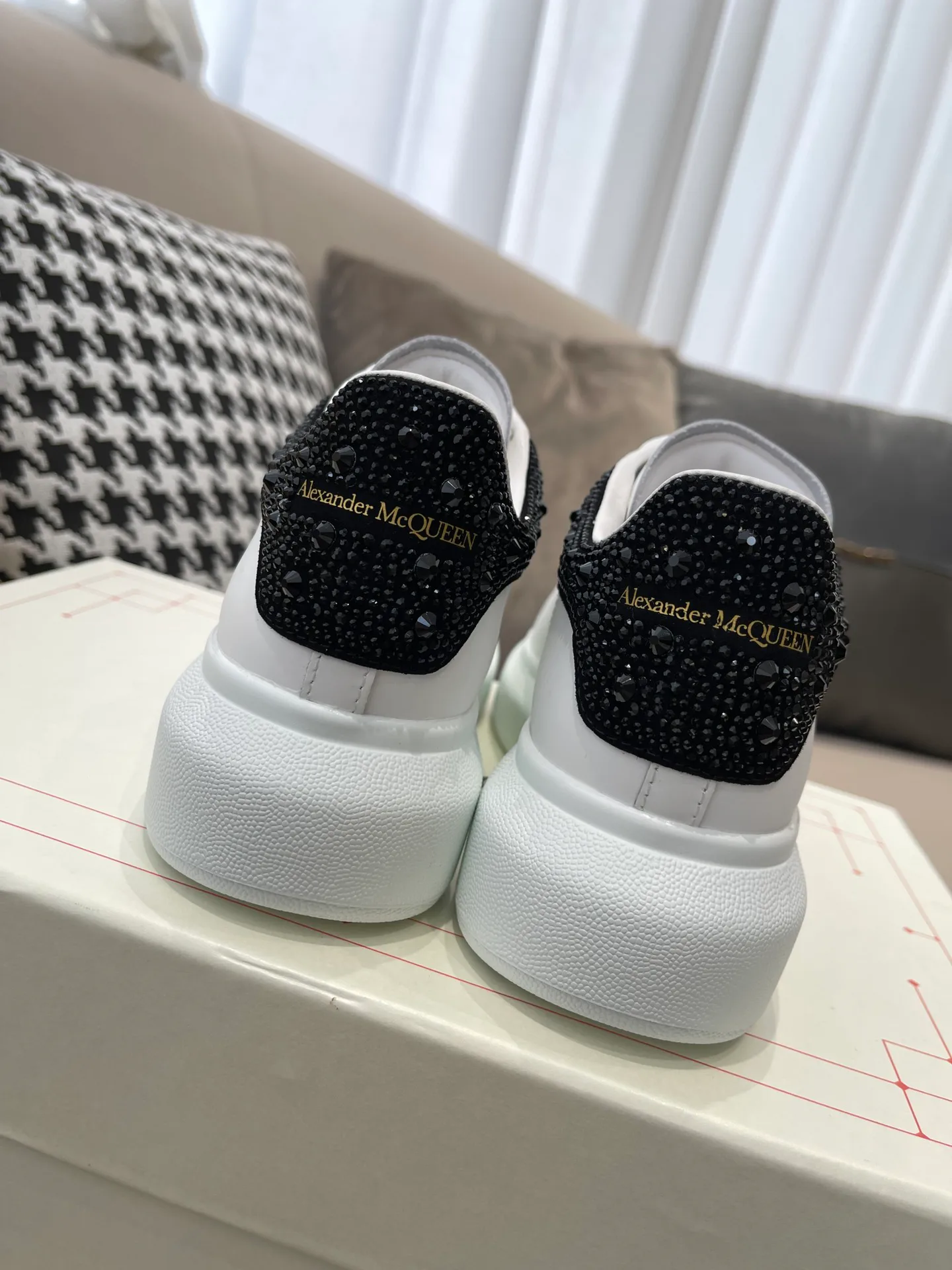Кроссовки Женские Alexander Mcqueen 3446208