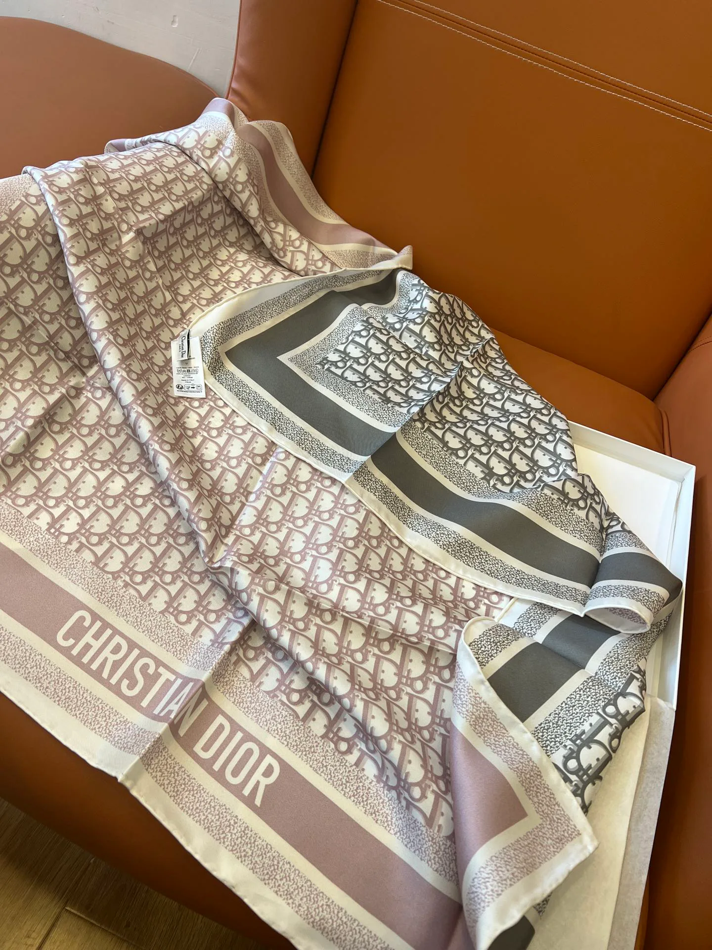 Платки Christian Dior 11852831