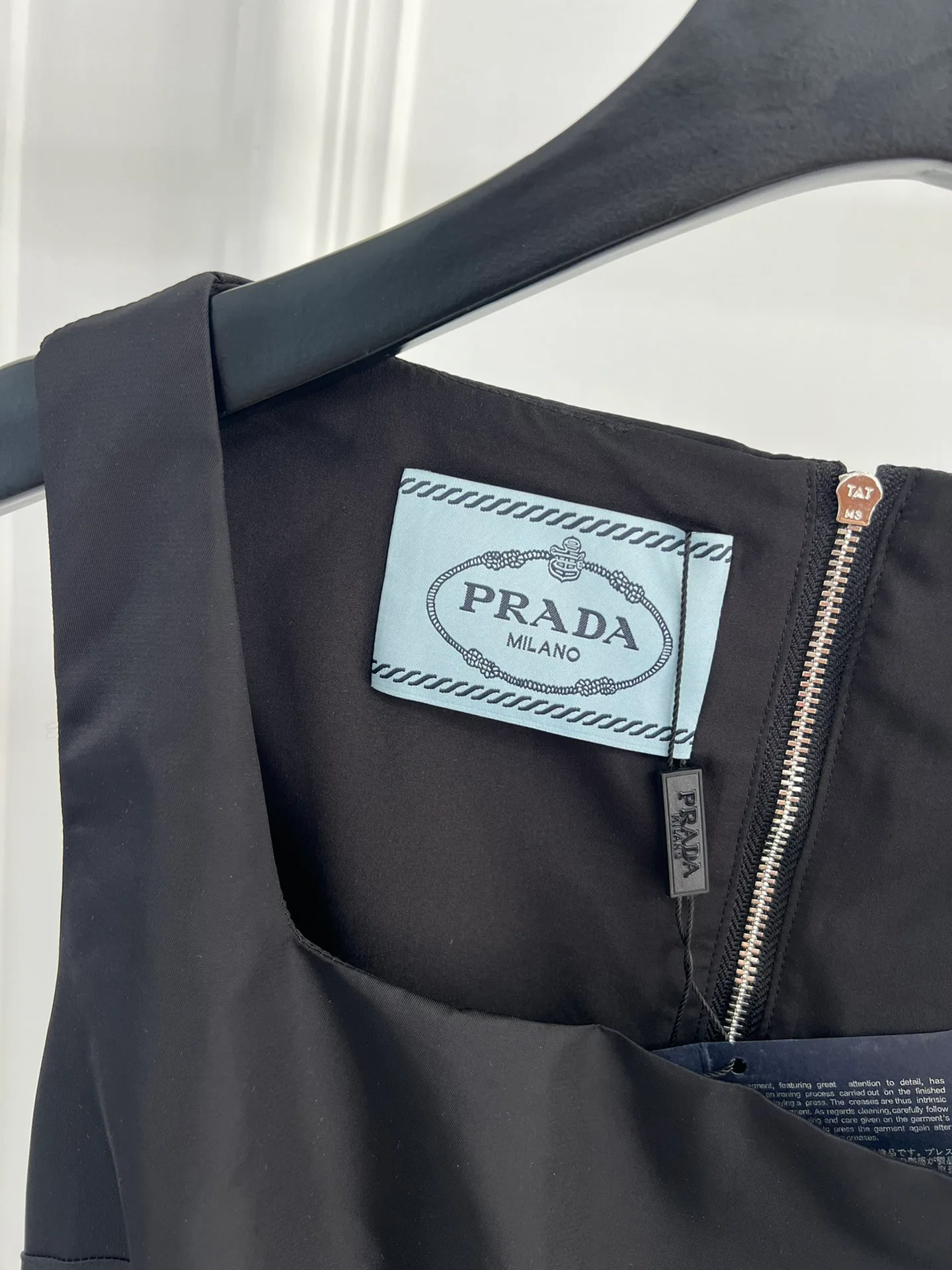 Платья Женские Prada 10331
