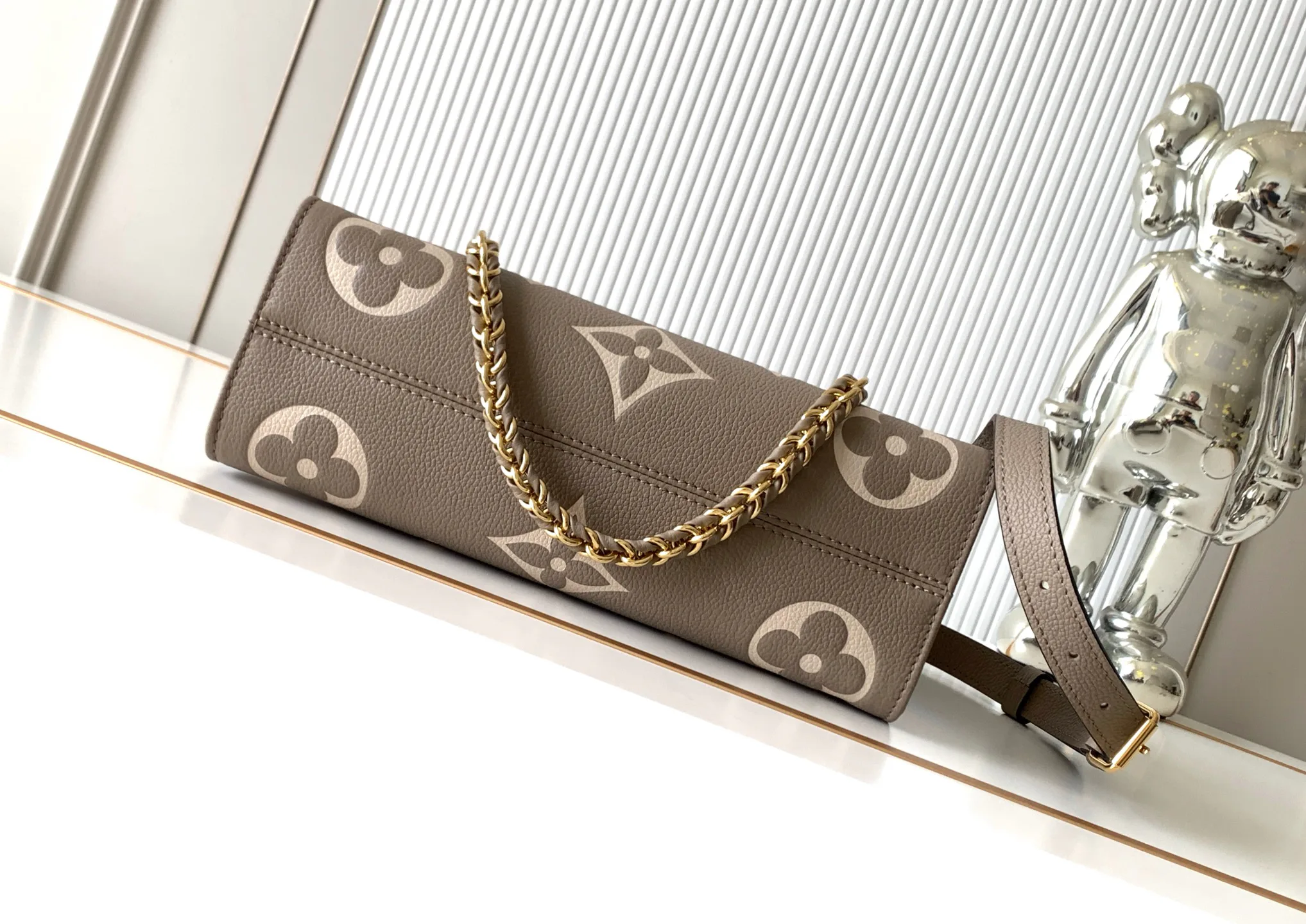 Классические Сумки Женские Louis Vuitton 17201597