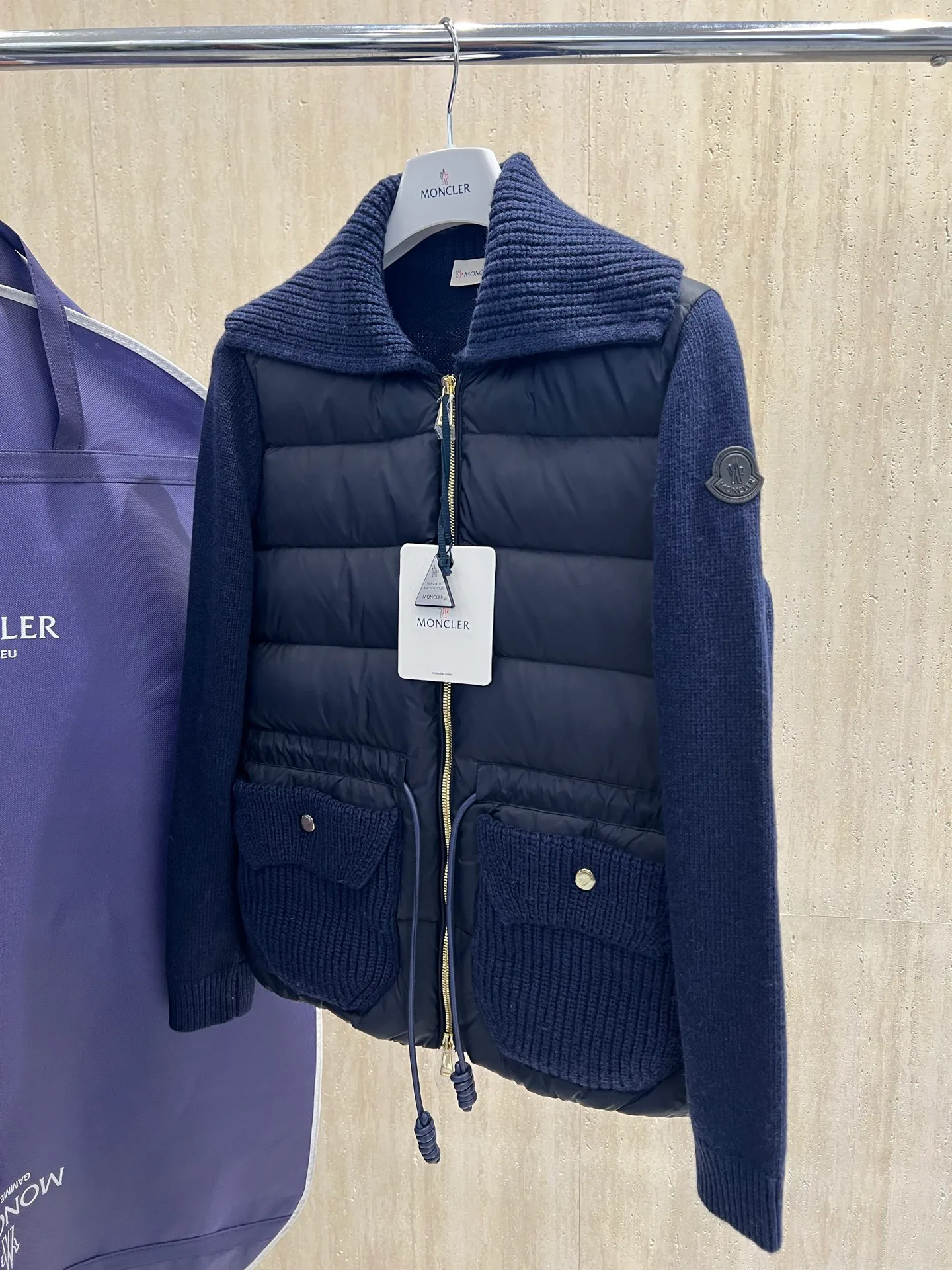 Куртки И Пуховики Женские Moncler 18723391