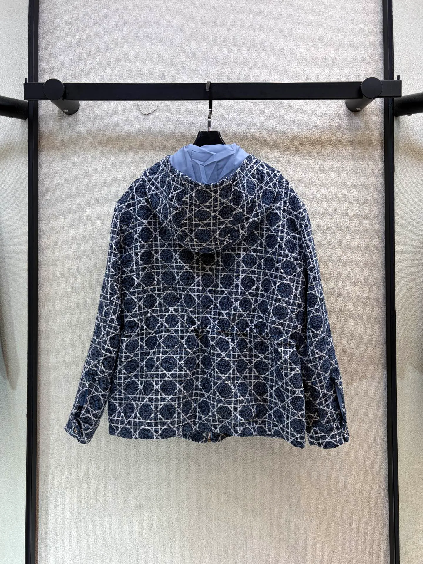 Куртки И Пуховики Женские Christian Dior 18203387