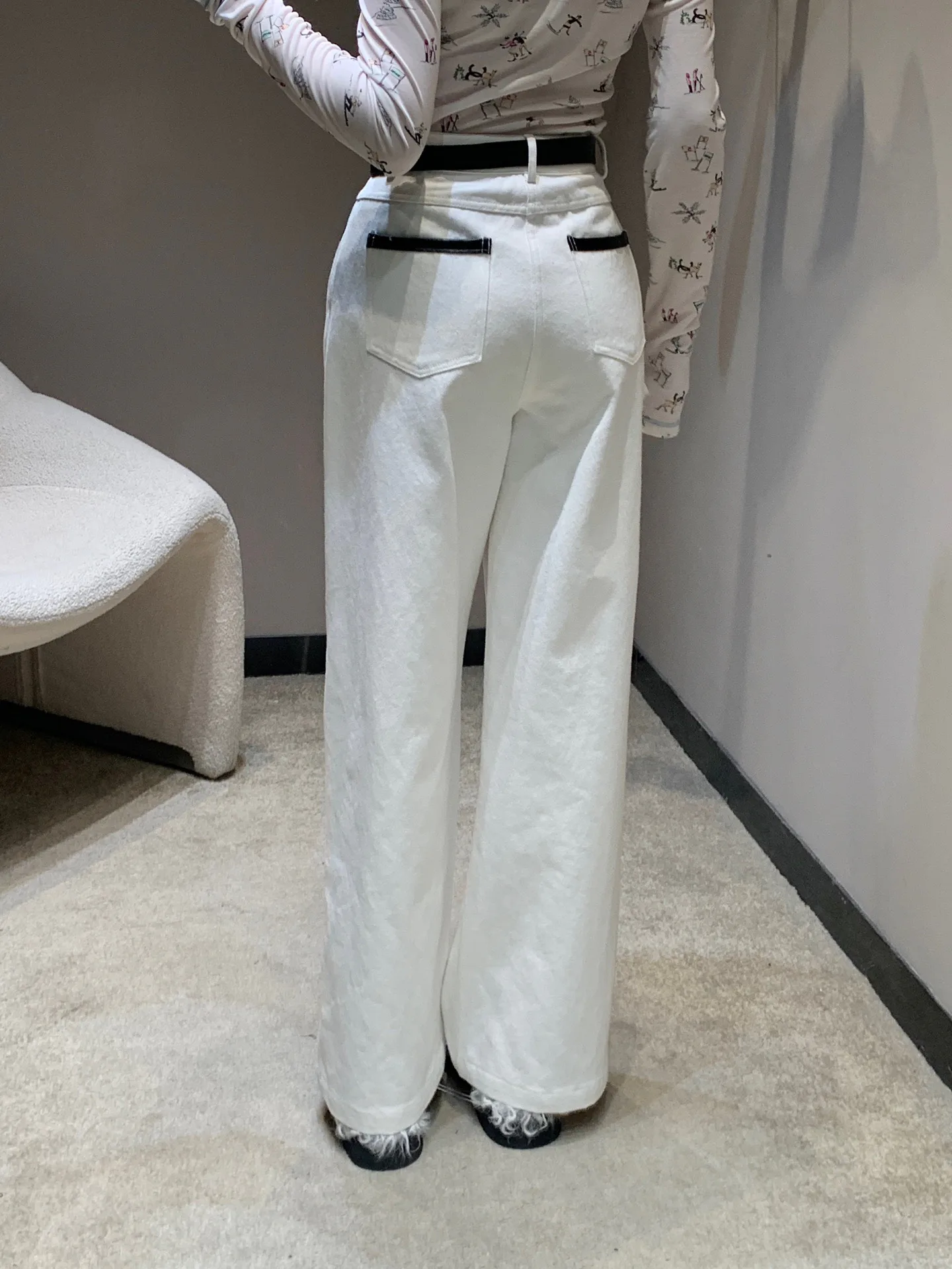 Джинсы Женские Chanel 10975791