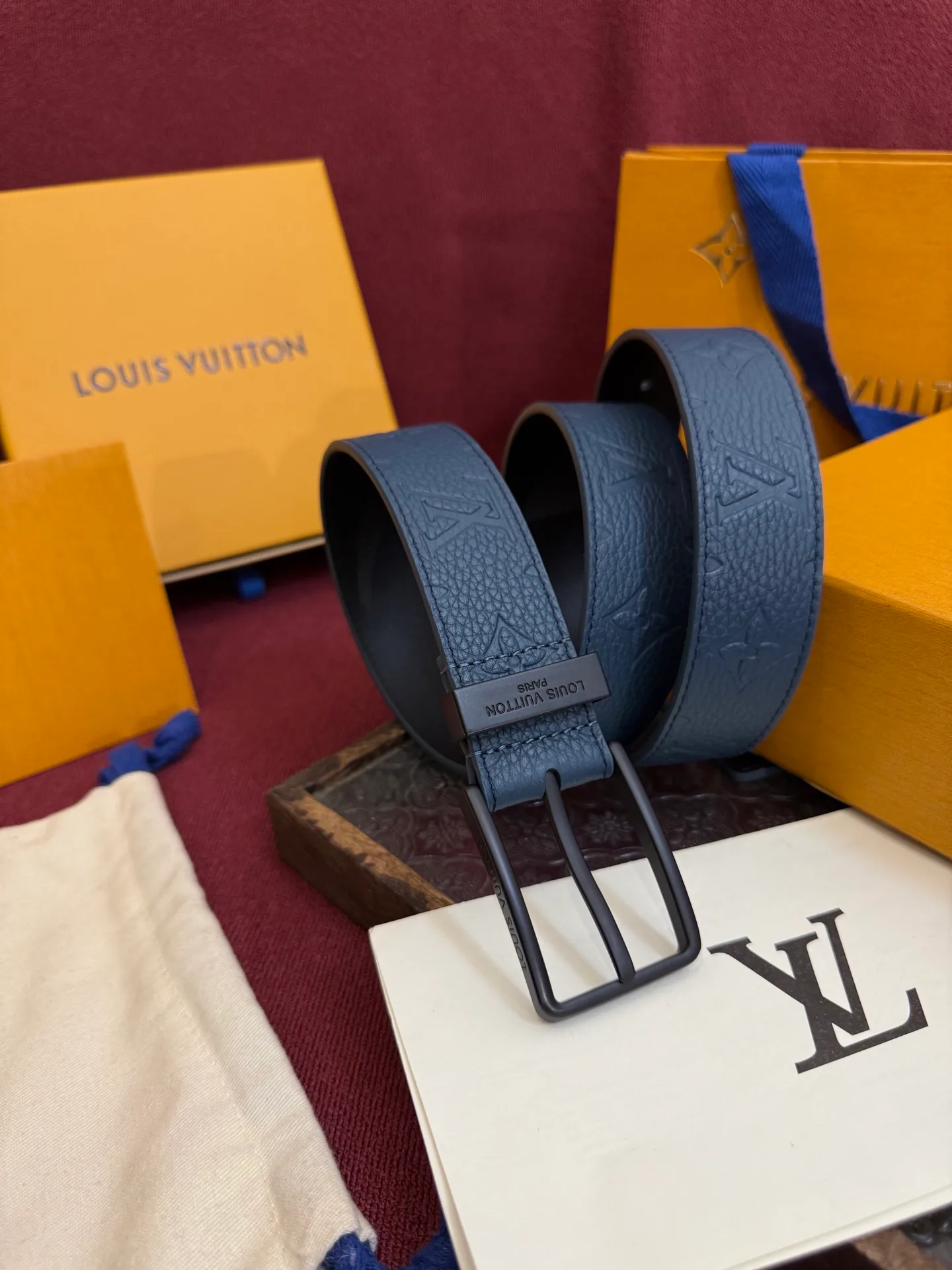 Ремни Louis Vuitton 646066