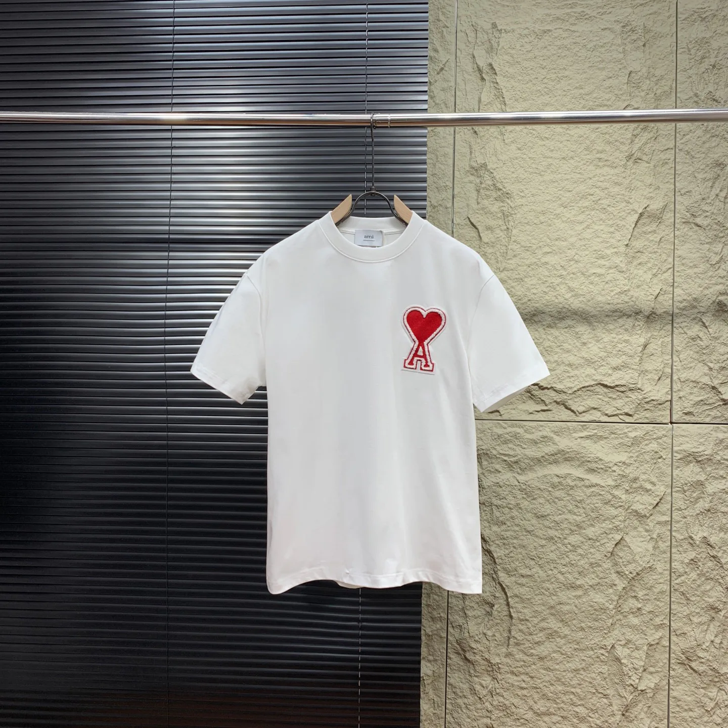 Футболки Женские Ami Paris 11688534