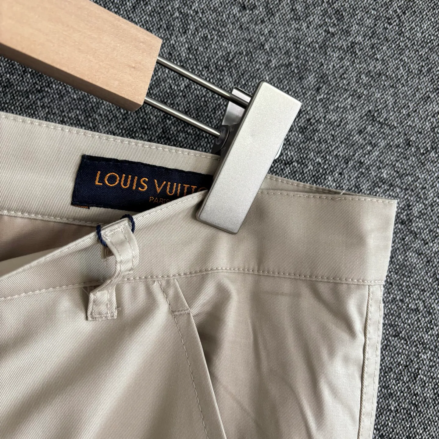 Шорты Женские Louis Vuitton 12696052