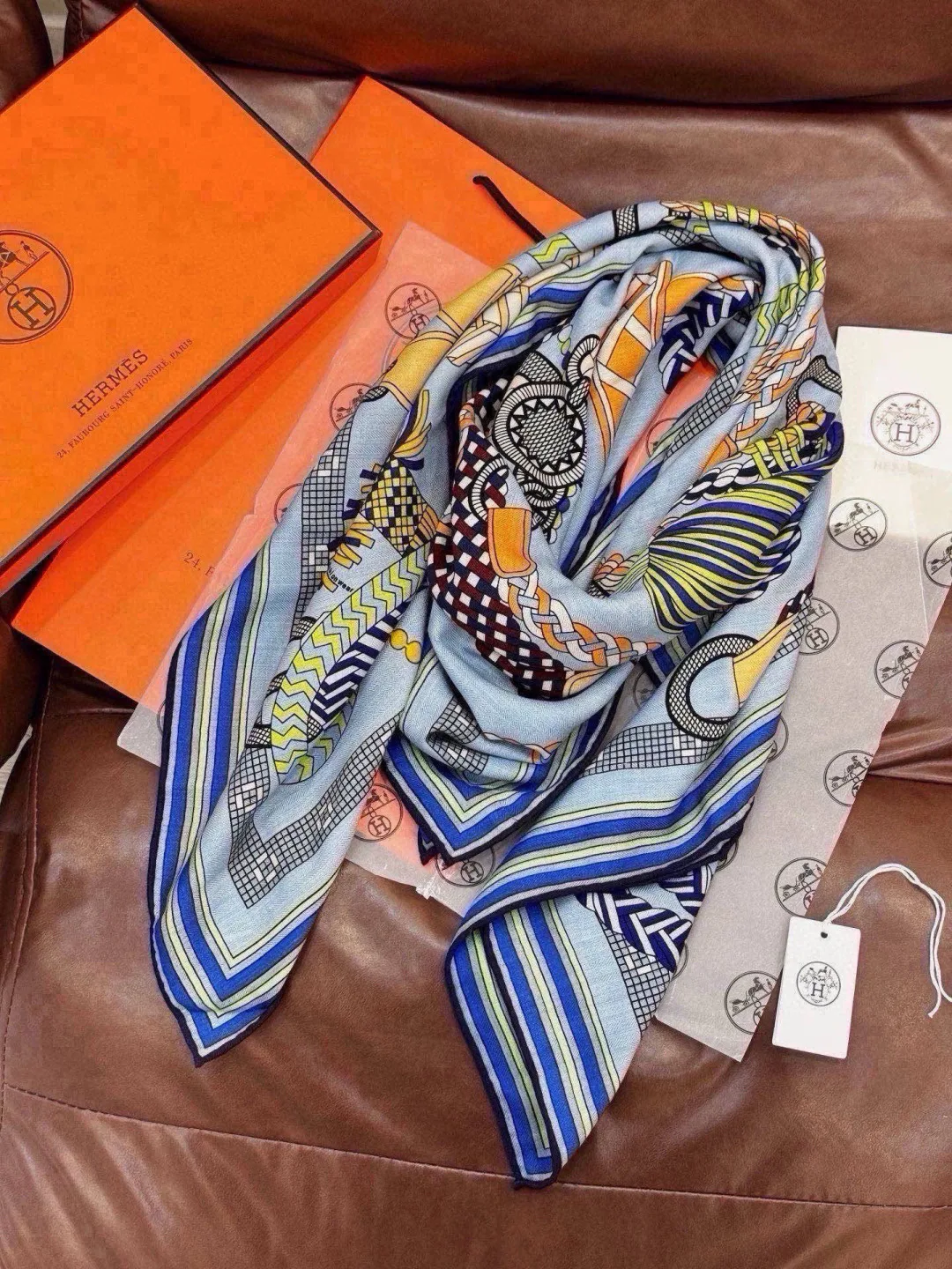 Платки Hermes 18322222