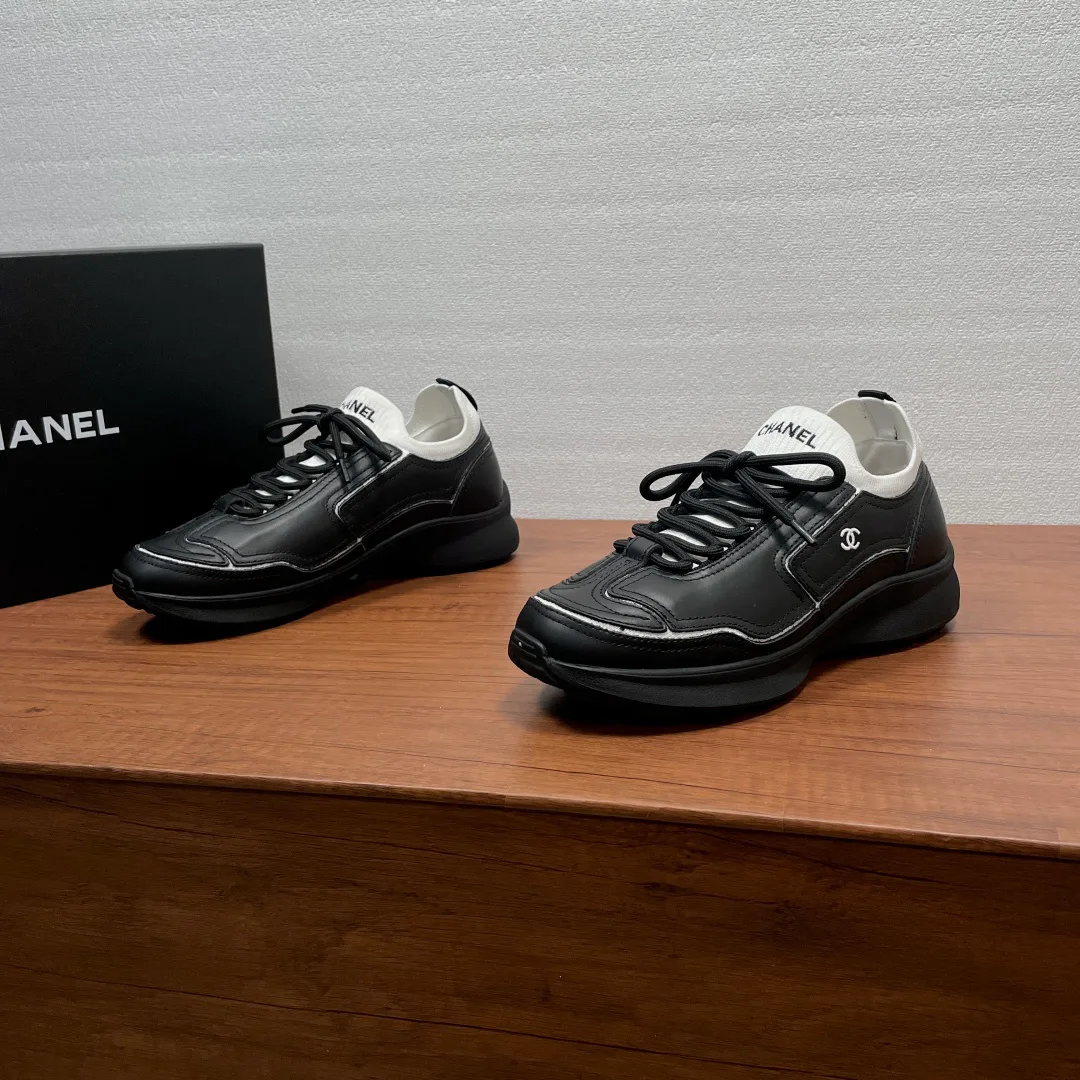 Кроссовки Женские Chanel 17542459