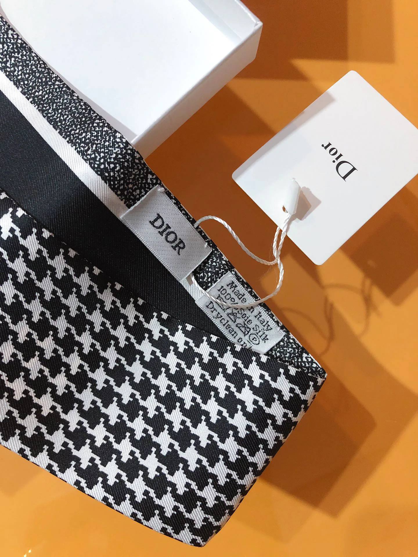 Платки Christian Dior 11203402