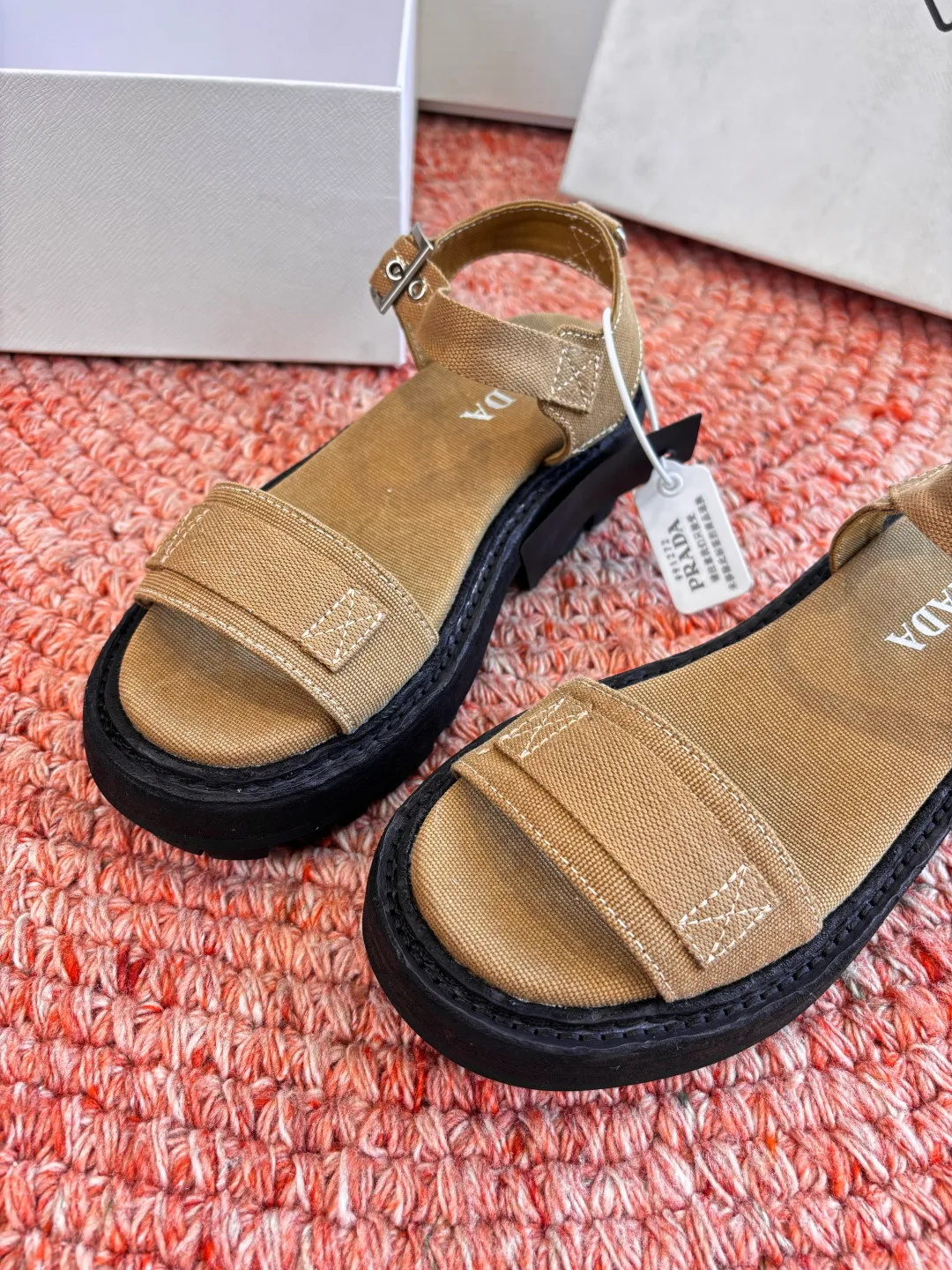 Сандалии Женские Prada 10446994