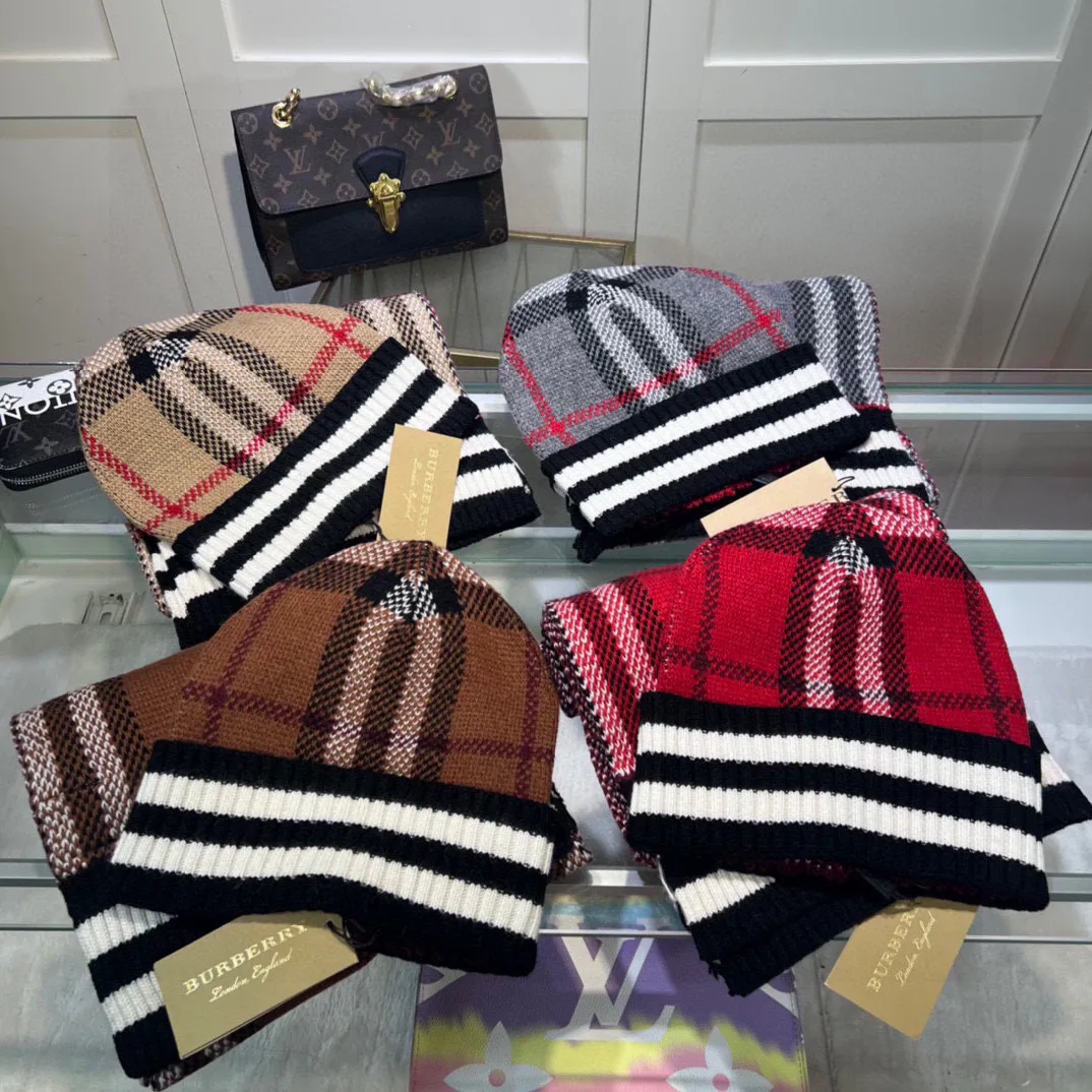 Головные Уборы Burberry 823938