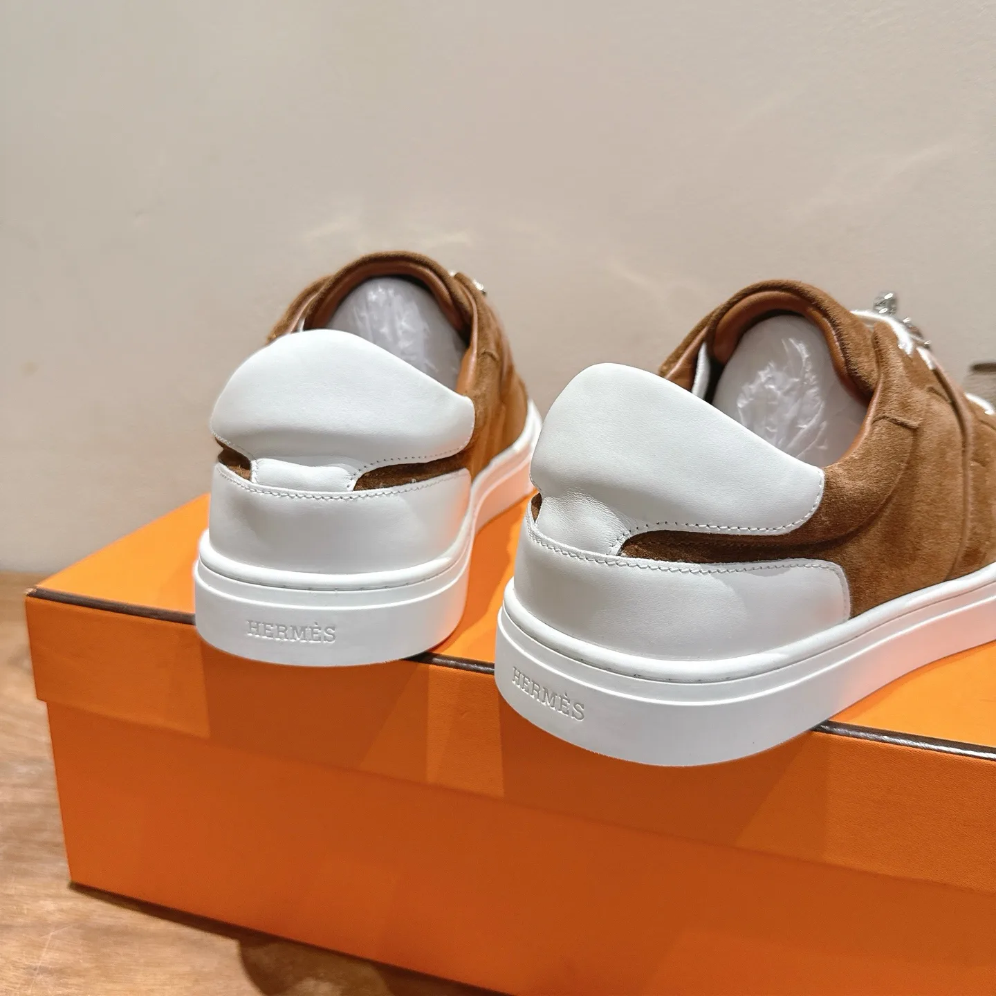 Кроссовки Женские Hermes 17414433