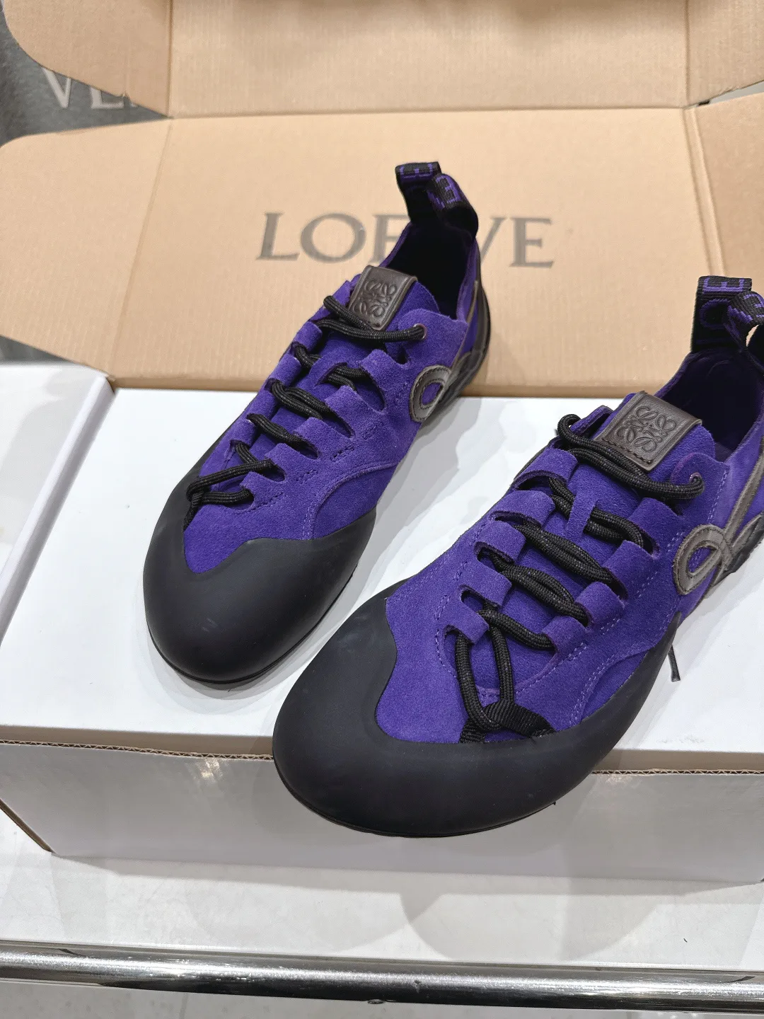 Кроссовки Женские Loewe 11709159