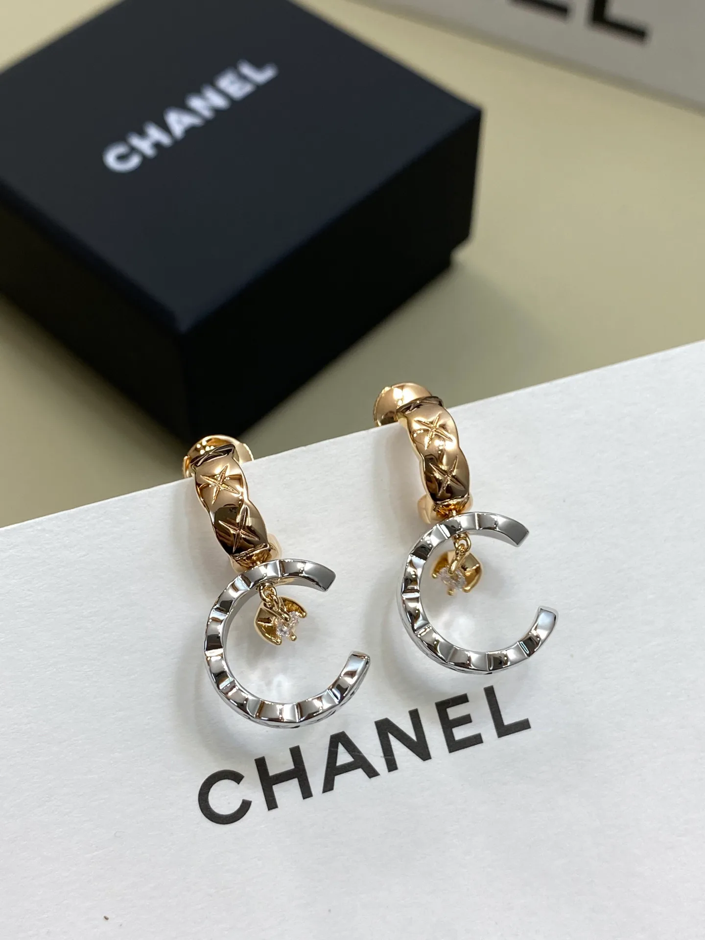 Бижутерия Chanel 11693673