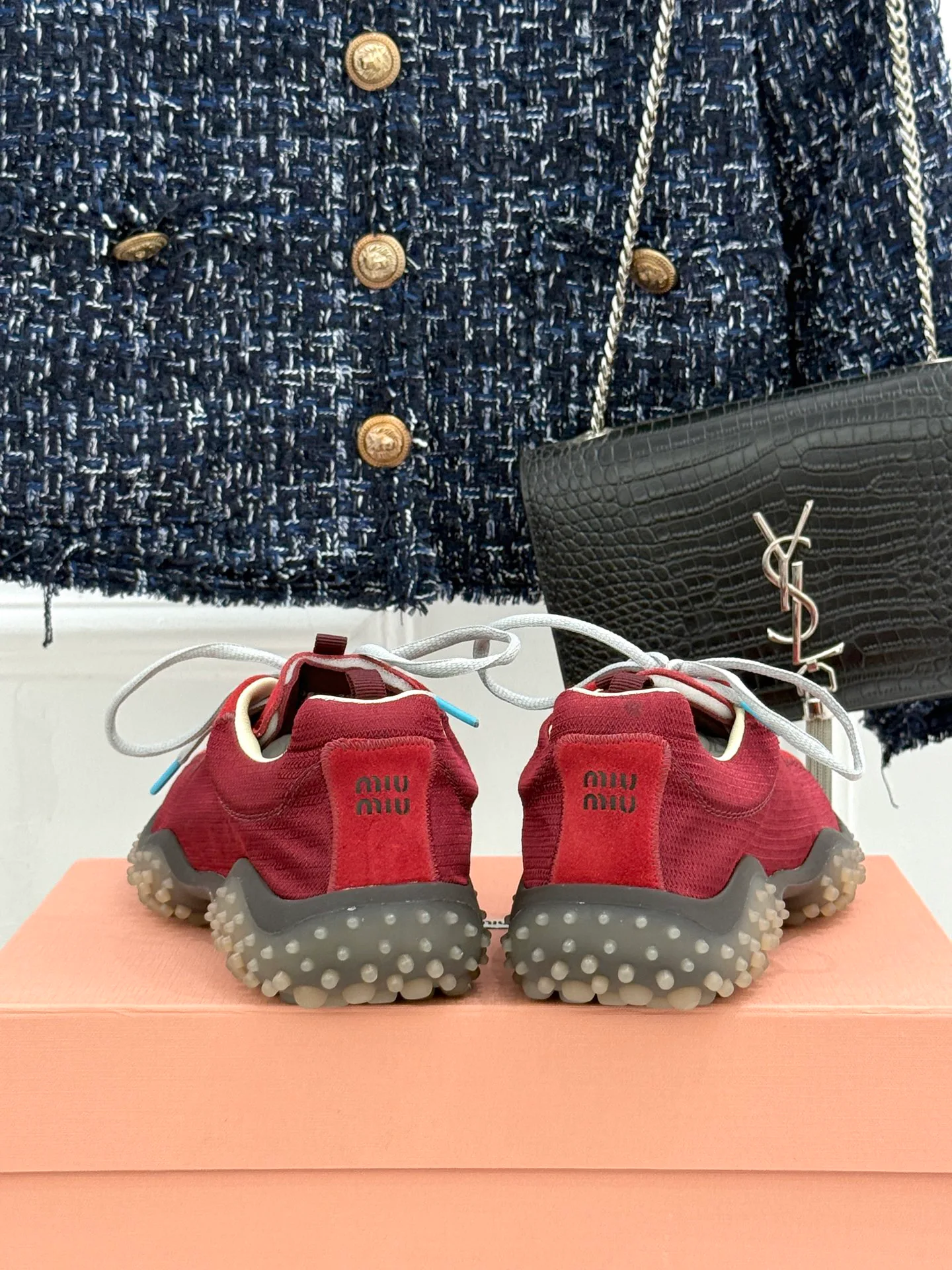 Кроссовки Женские Miu Miu 17597002