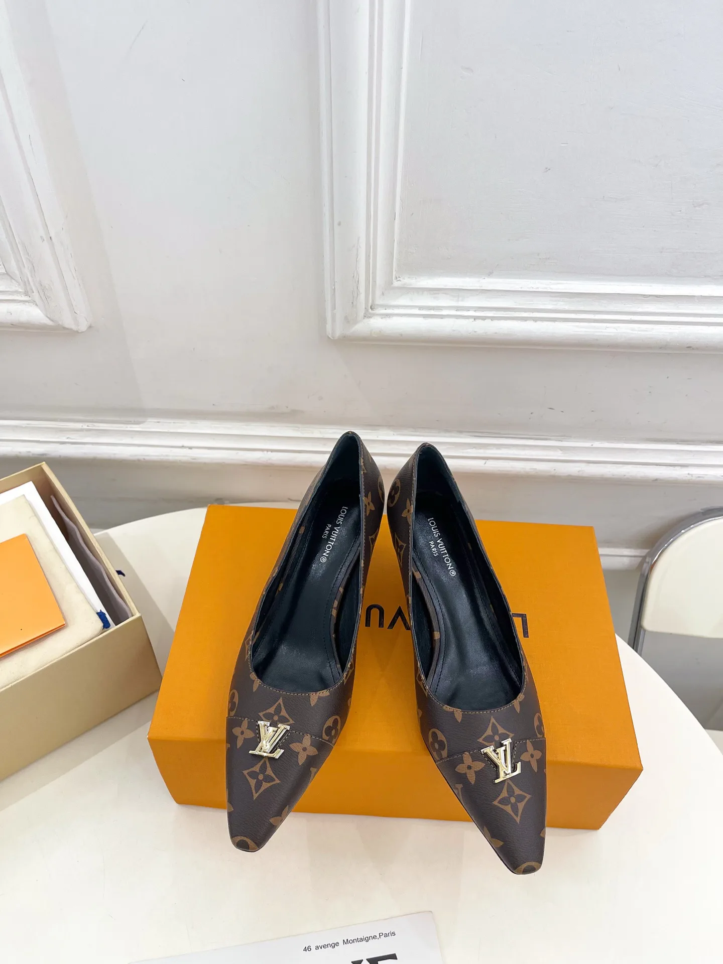 Туфли Женские Louis Vuitton 11404122