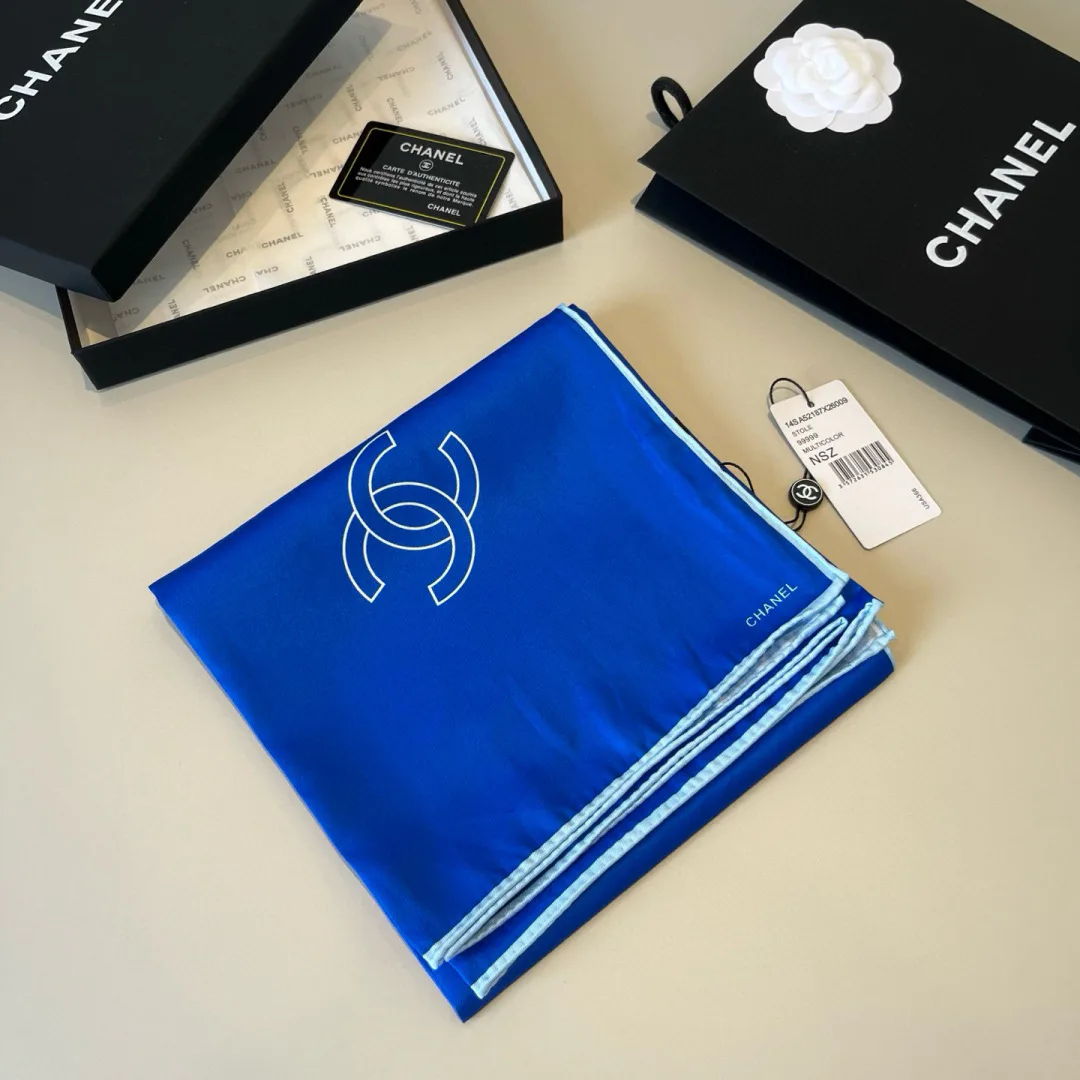 Платки Chanel 11362343