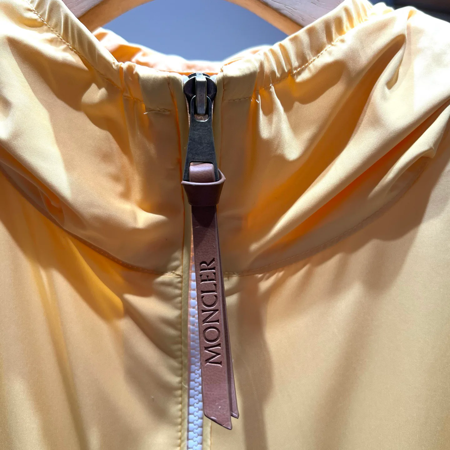 Куртки И Пуховики Женские Moncler 12687065