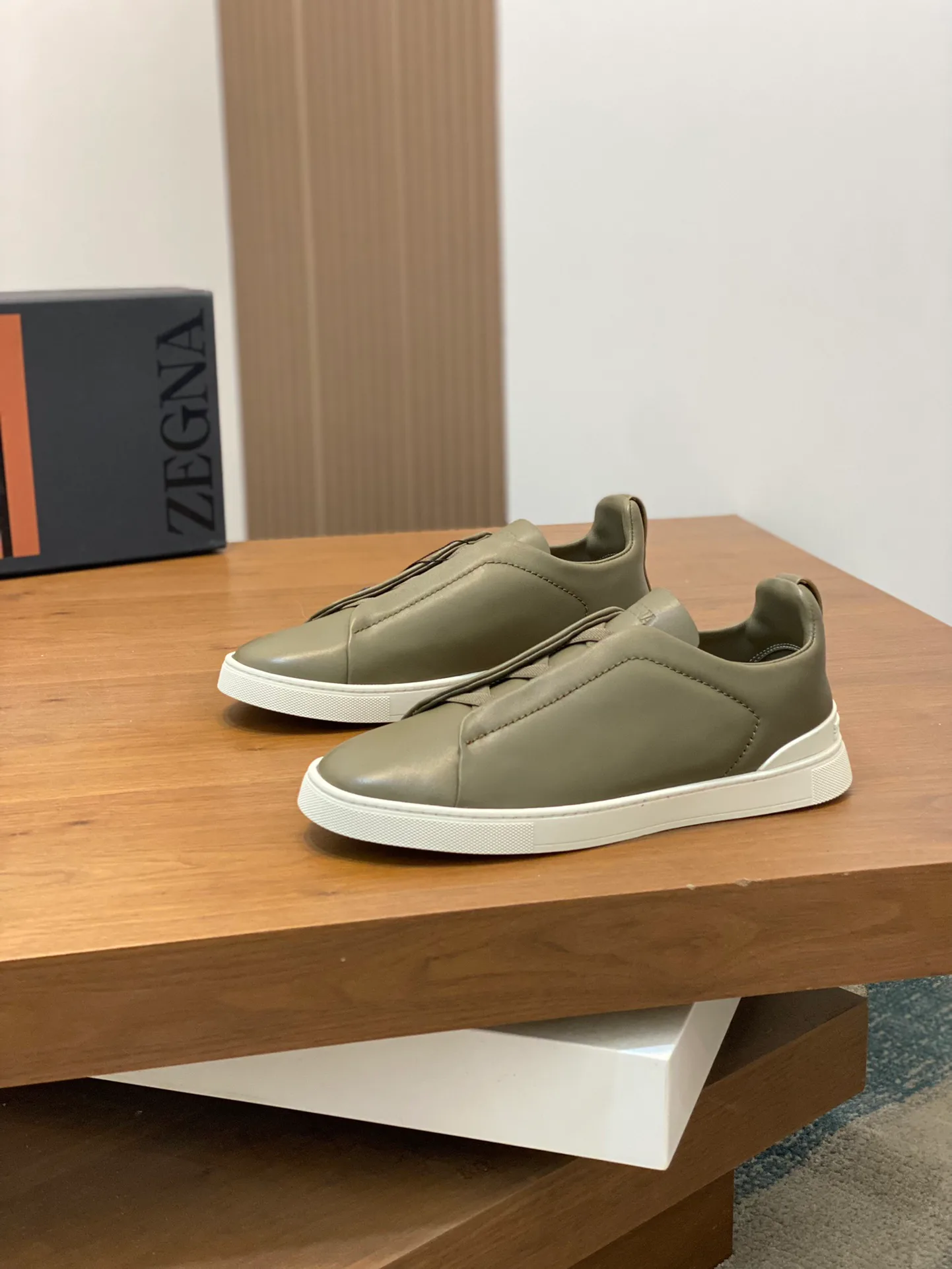 Кроссовки Мужские Zegna 18265380