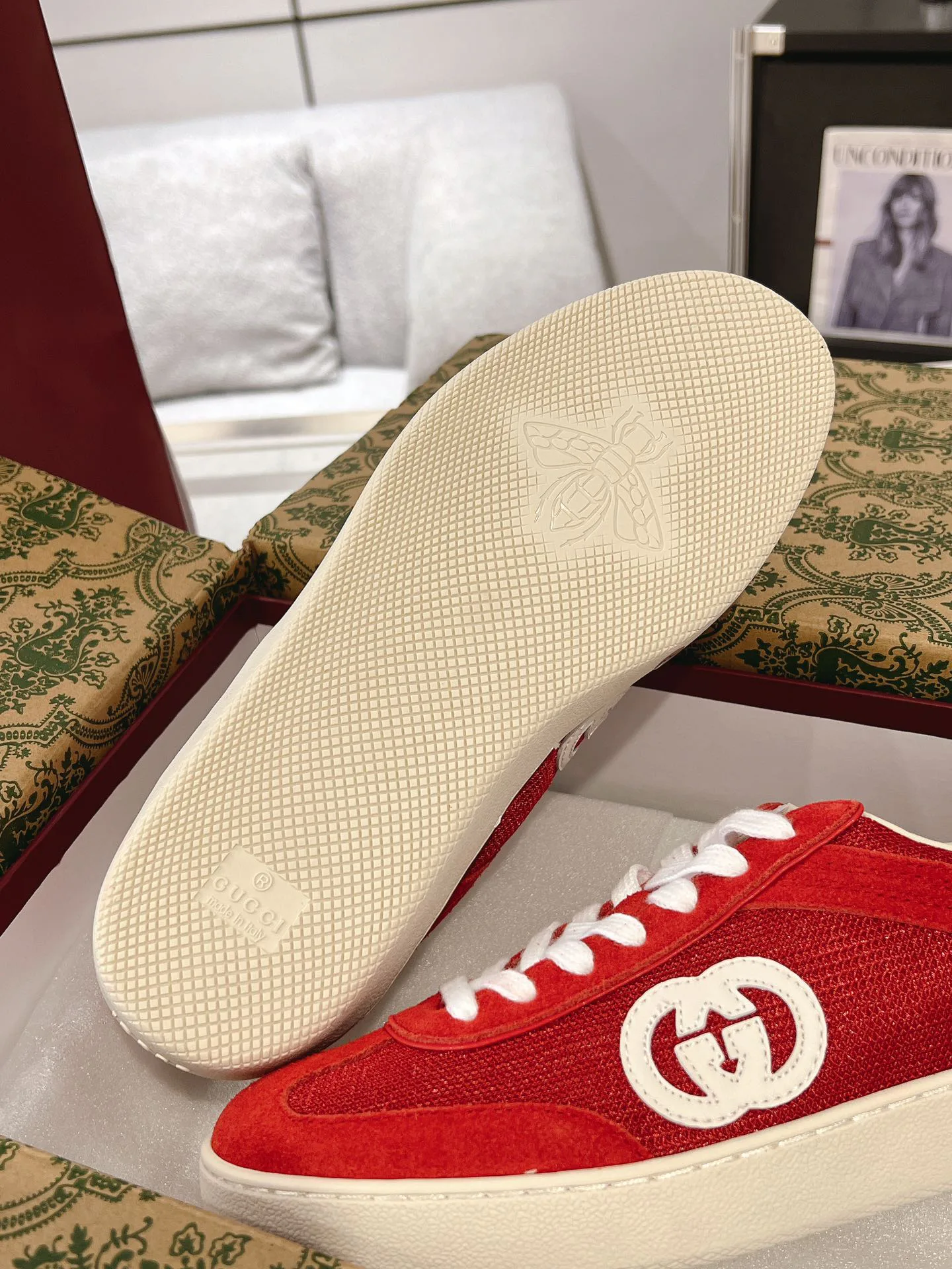 Кроссовки Женские Gucci 1827498